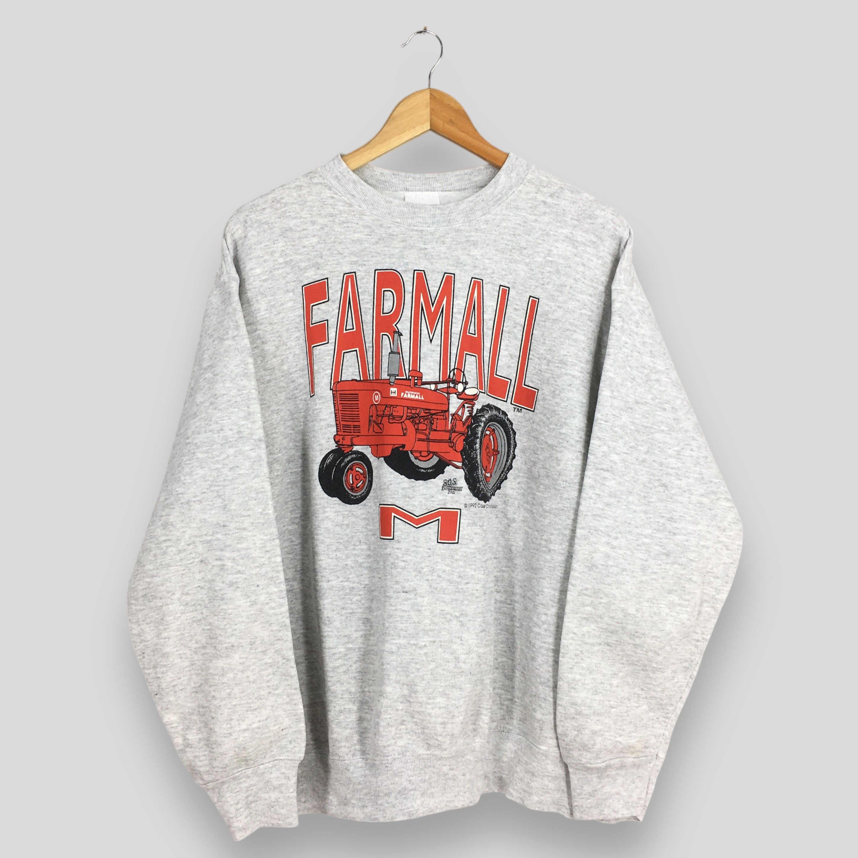 Tultex Vintage Farmall McCormick 560 Tractor Sweatshirt Large Size US L / EU 52-54 / 3 - 1 Thumbnail