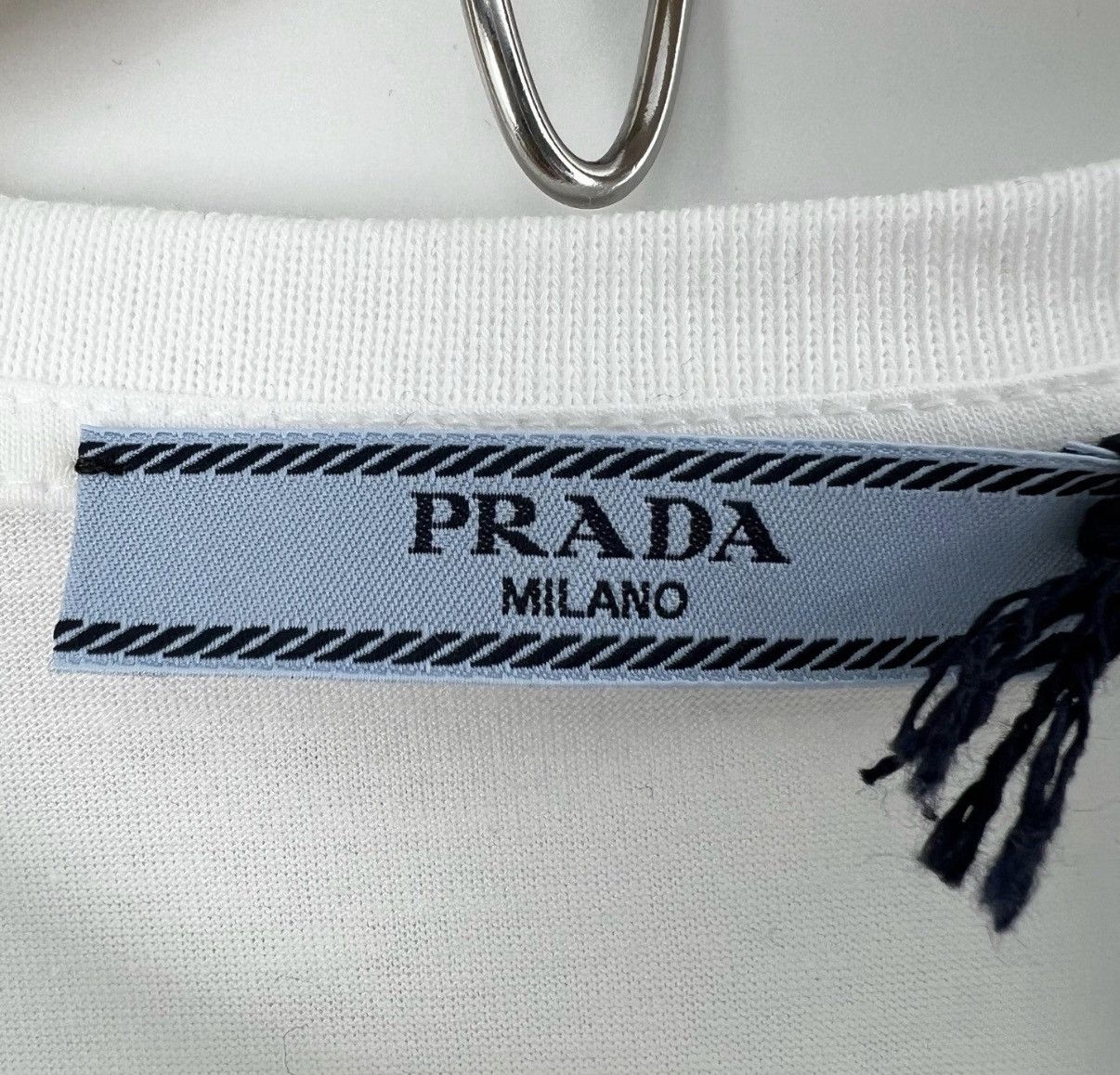 Prada PRADA / Classic Solid White Crew Neck Short Sleeve K12 Size US M / EU 48-50 / 2 - 3 Thumbnail