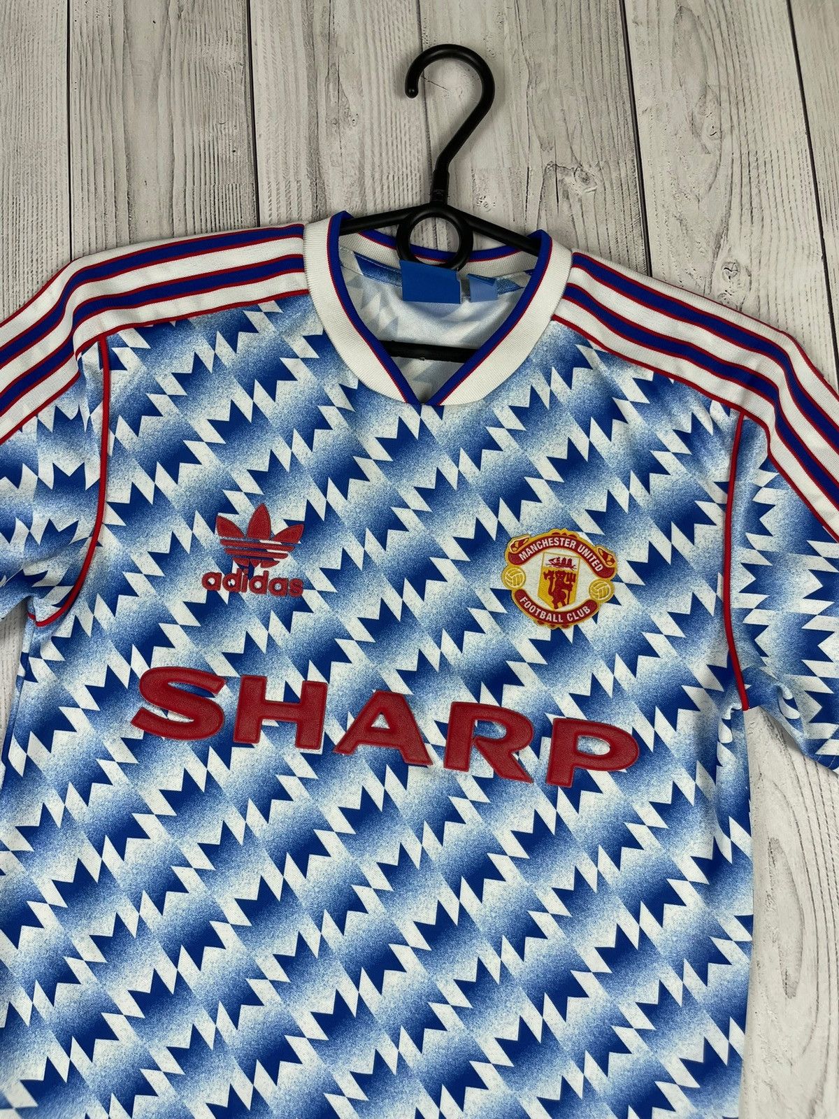 Adidas Vintage adidas Manchester United soccer jersey rare size Xs Size US XS / EU 42 / 0 - 2 Thumbnail