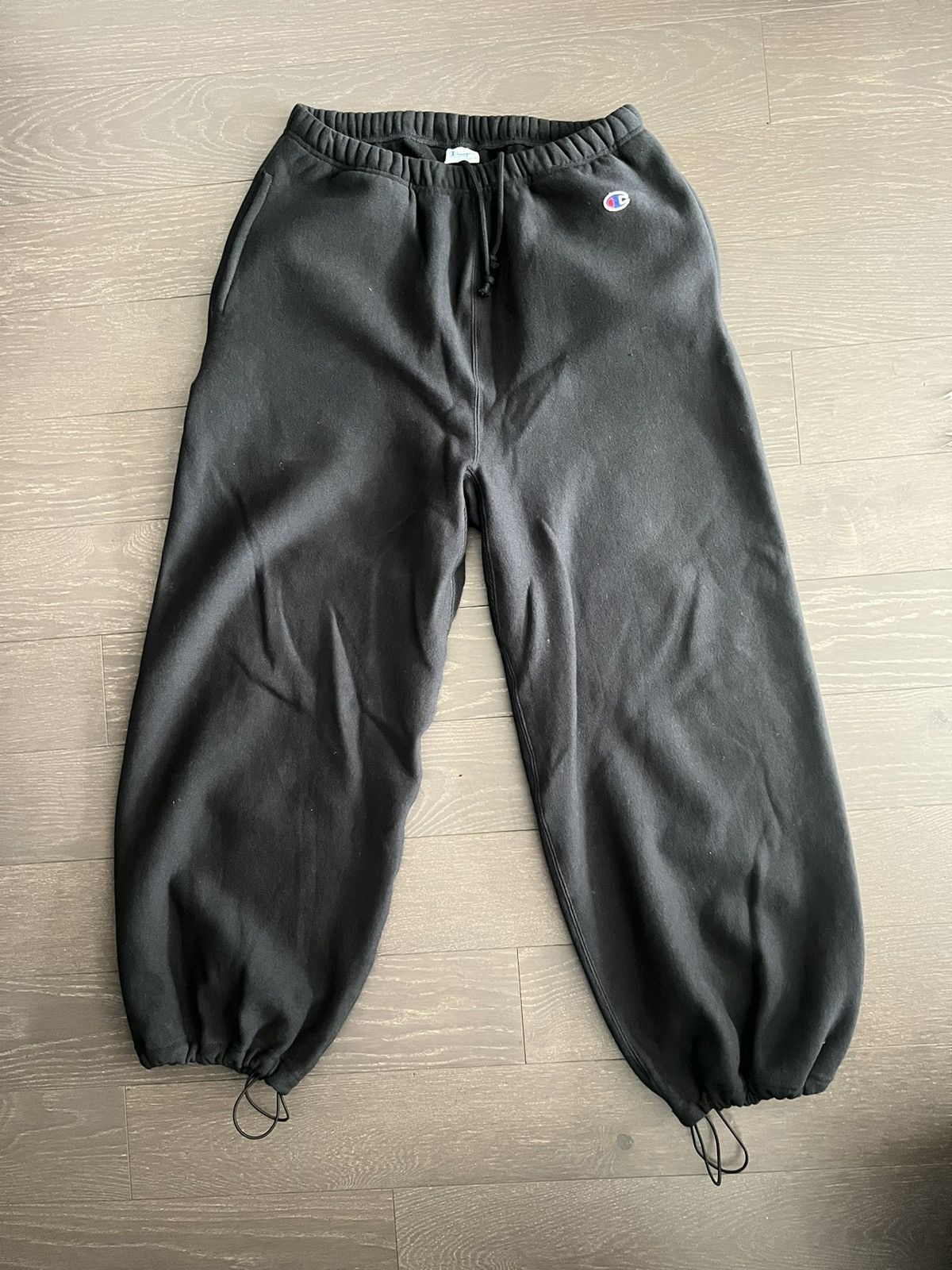 Champion Champion Reverse Weave - Wide Leg Joggers Size US 30 / EU 46 - 1 Thumbnail