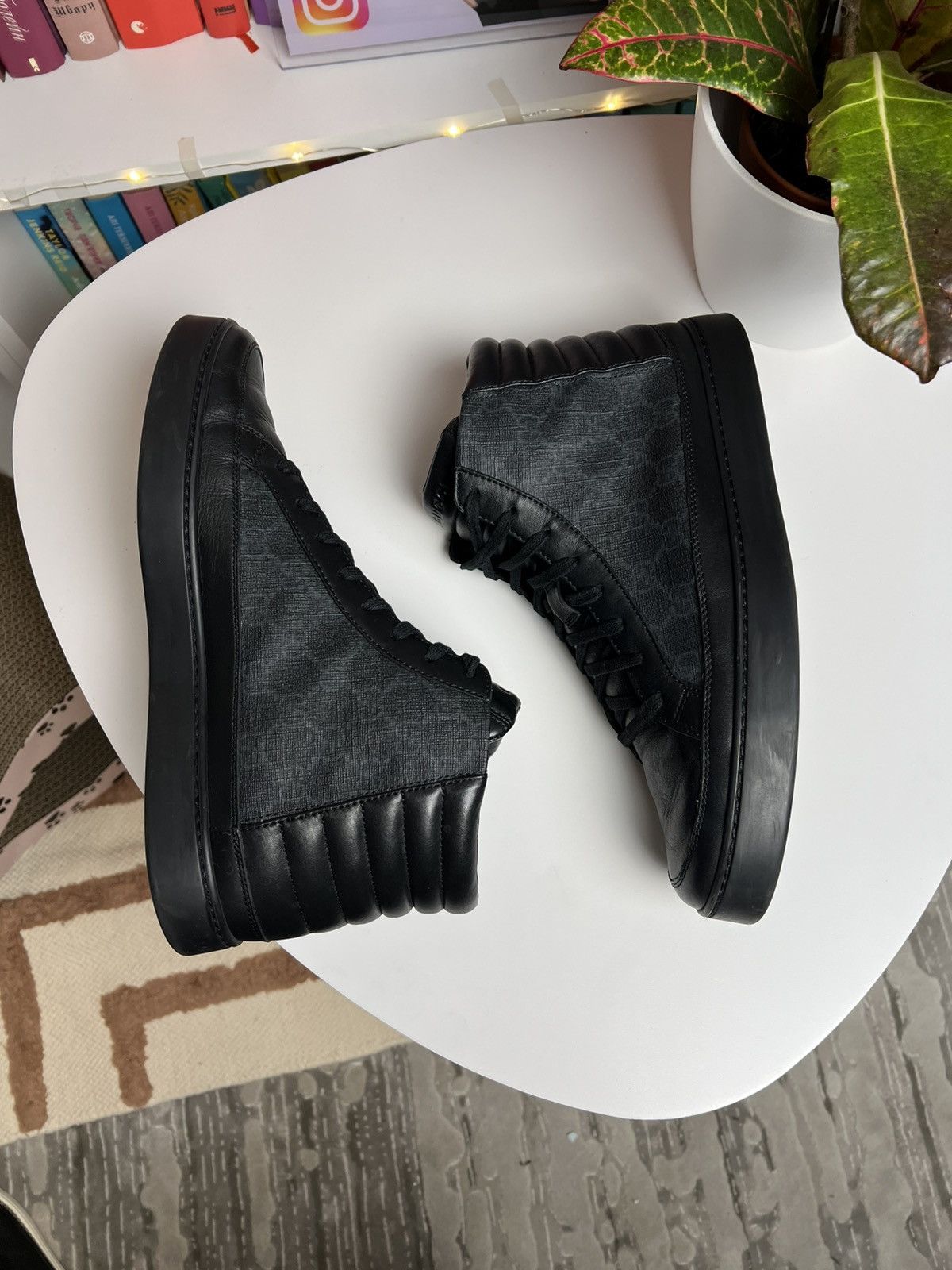 Gucci Gucci gg monogram hi-top sneakers clean luxury shoes Size US 9 / EU 42 - 4 Thumbnail