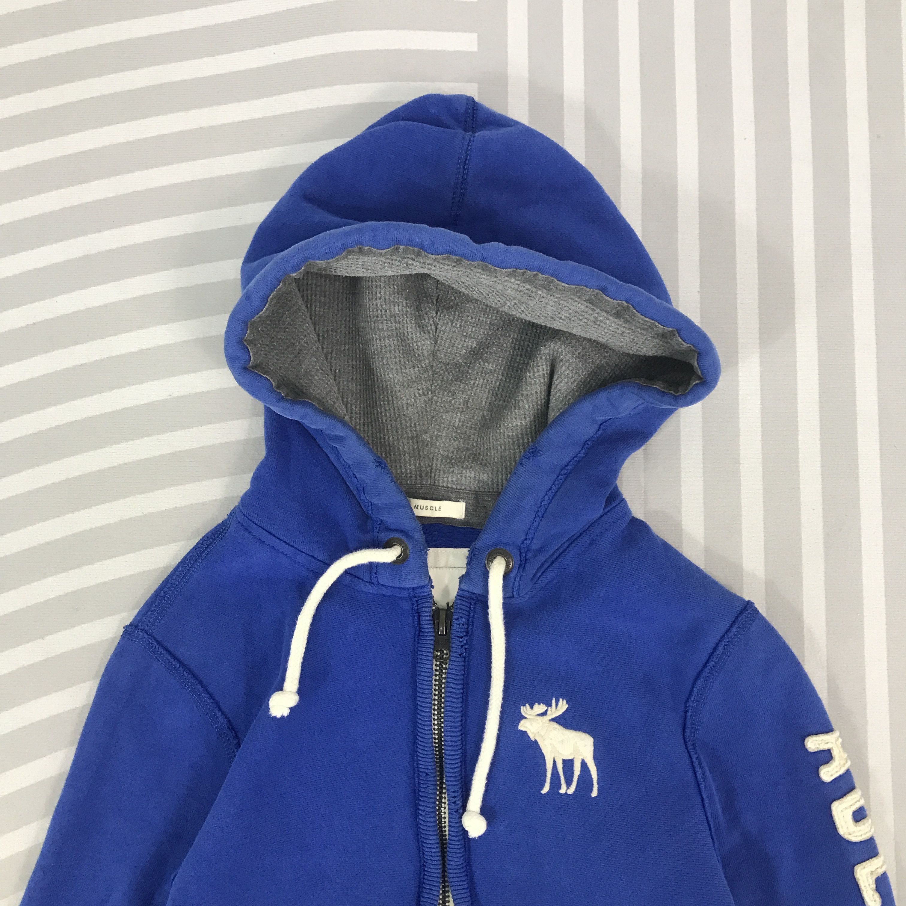 Abercrombie & Fitch × Vintage Vintage Abercrombie & Fitch Distressed blue hoodie Jacket Size US S / EU 44-46 / 1 - 2 Thumbnail