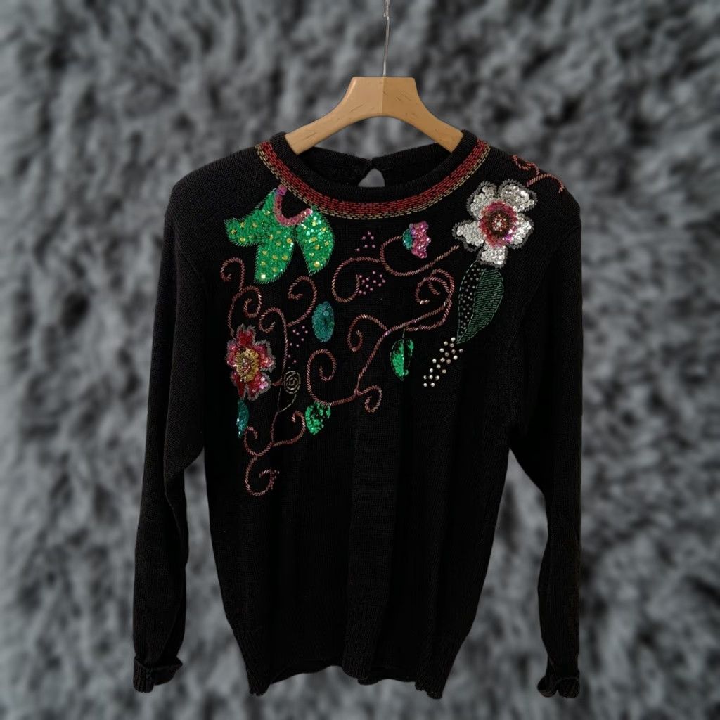 Vintage VINTAGE Lindsey Blake Sweater Shirt Women L Black Beaded Sequin 80s Floral Granny Shoulder Pads Pullover Knit Fall Winter Size L / US 10 / IT 46 - 1 Thumbnail