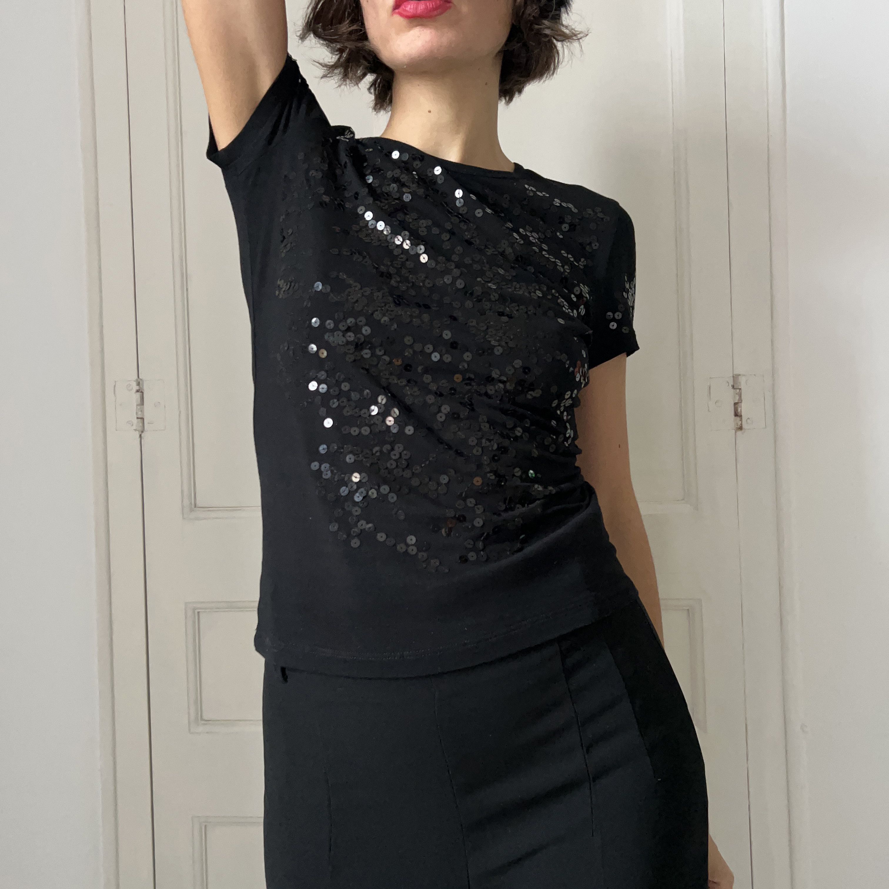 Moschino Moschino Black Sequin T-Shirt Size L / US 10 / IT 46 - 6 Thumbnail