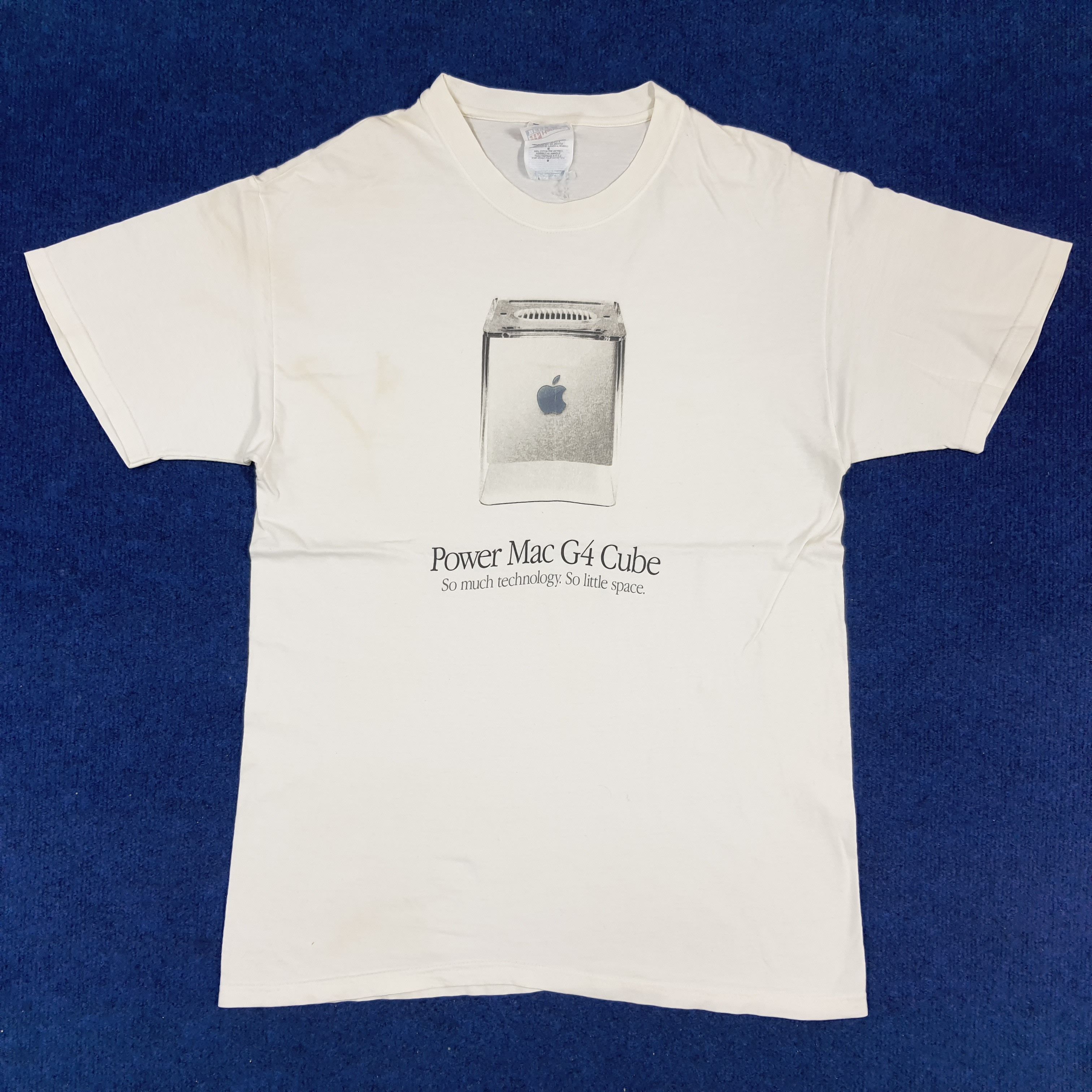 Apple × Vintage Vintage Apple Power Mac G4 Cube iPhone Tshirt Size US M / EU 48-50 / 2 - 1 Thumbnail