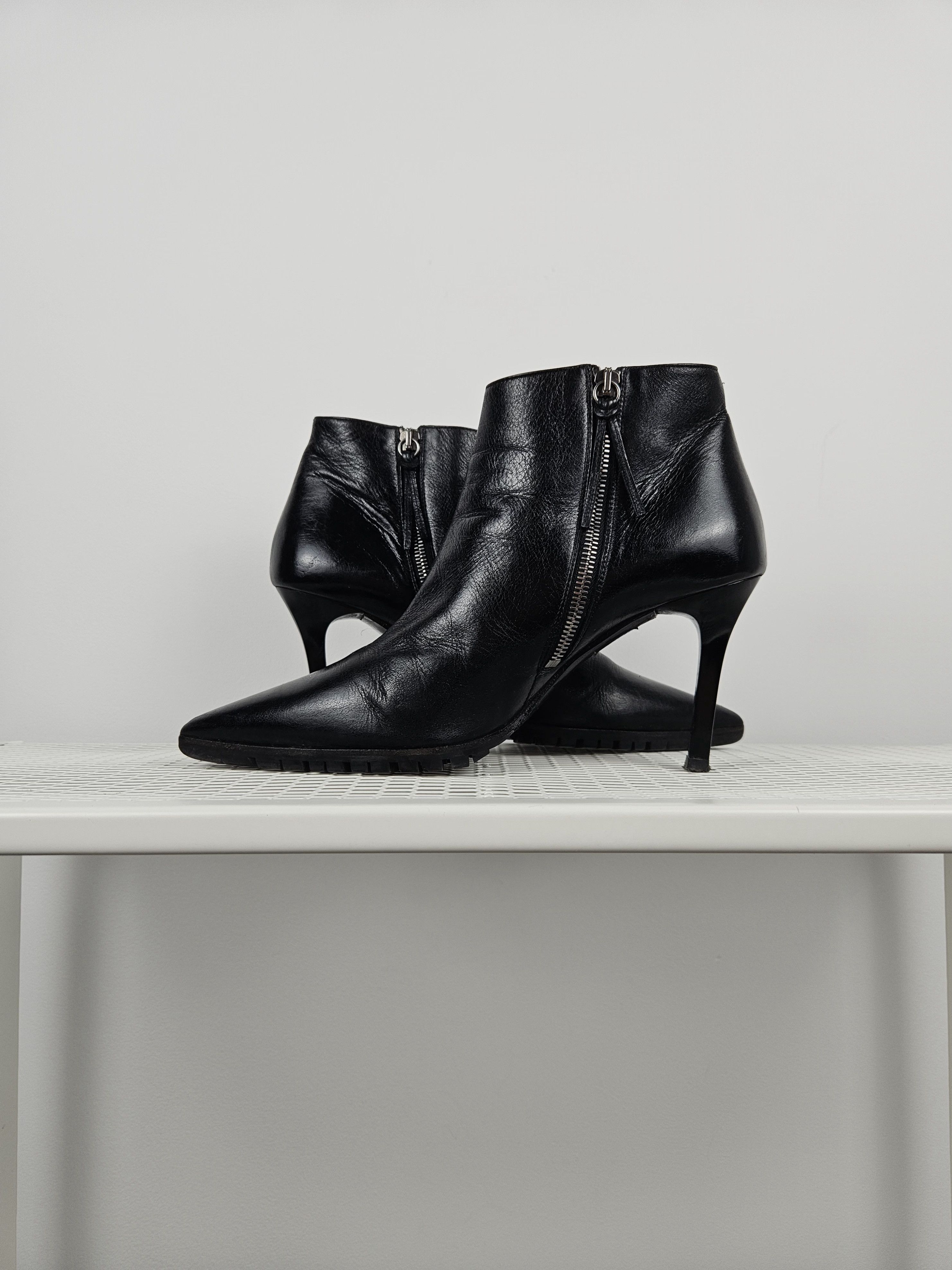 Miu Miu Miu Miu stiletto high heel ankle boots notched sole Size US 8.5 / IT 38.5 - 10 Thumbnail