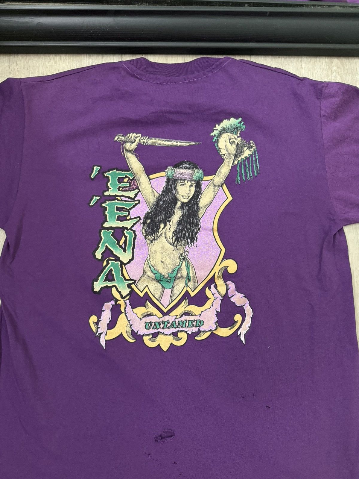 Anvil × Ron Jon Surf Shop × Vintage Vintage / Y2K Rare EENA Surf Pin Up Untamed Shirt Size US XL / EU 56 / 4 - 2 Thumbnail