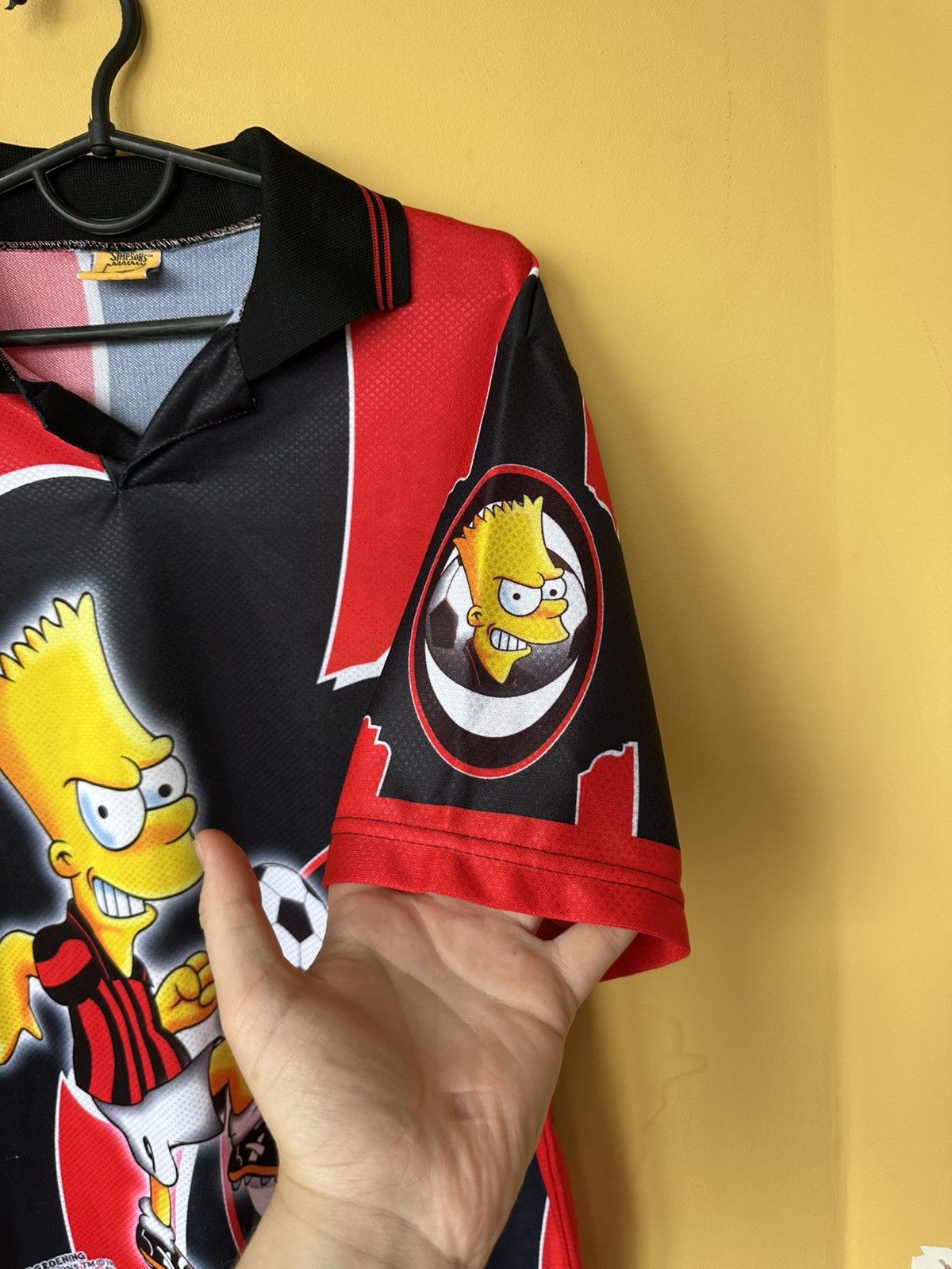 The Simpsons Rare Bart Simpson 1999 AC Milan Matt Groening Football Shirt Size US M / EU 48-50 / 2 - 4 Thumbnail