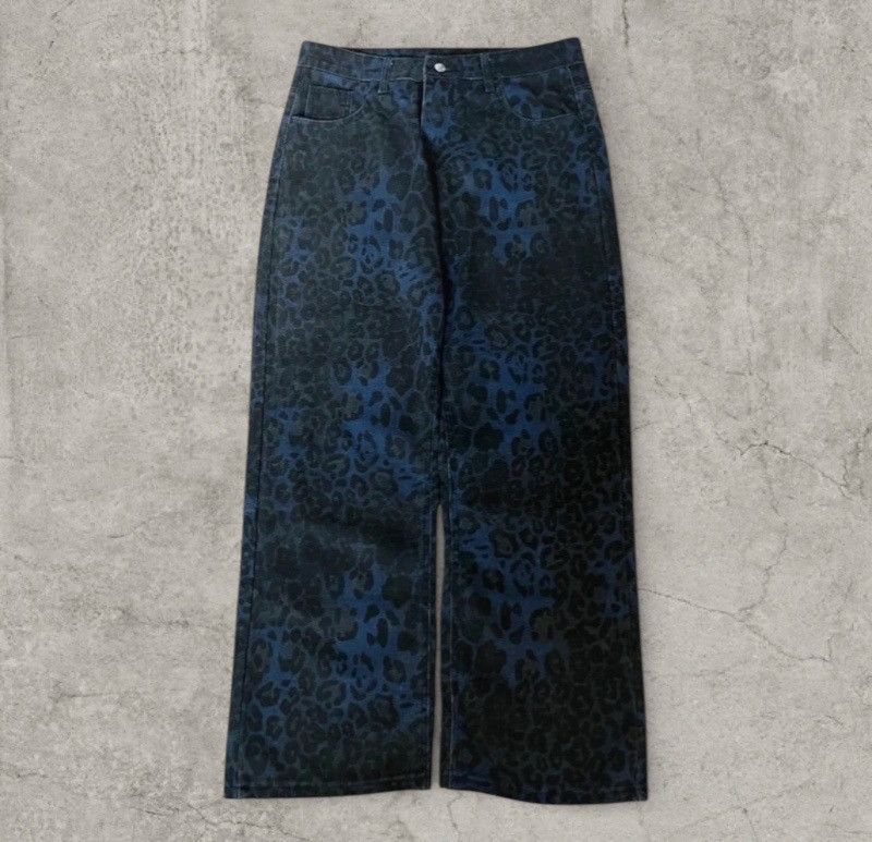 Japanese Brand Cool wide leg Japanese style jeans in leopard blue. Size L Size US 34 / EU 50 - 1 Thumbnail