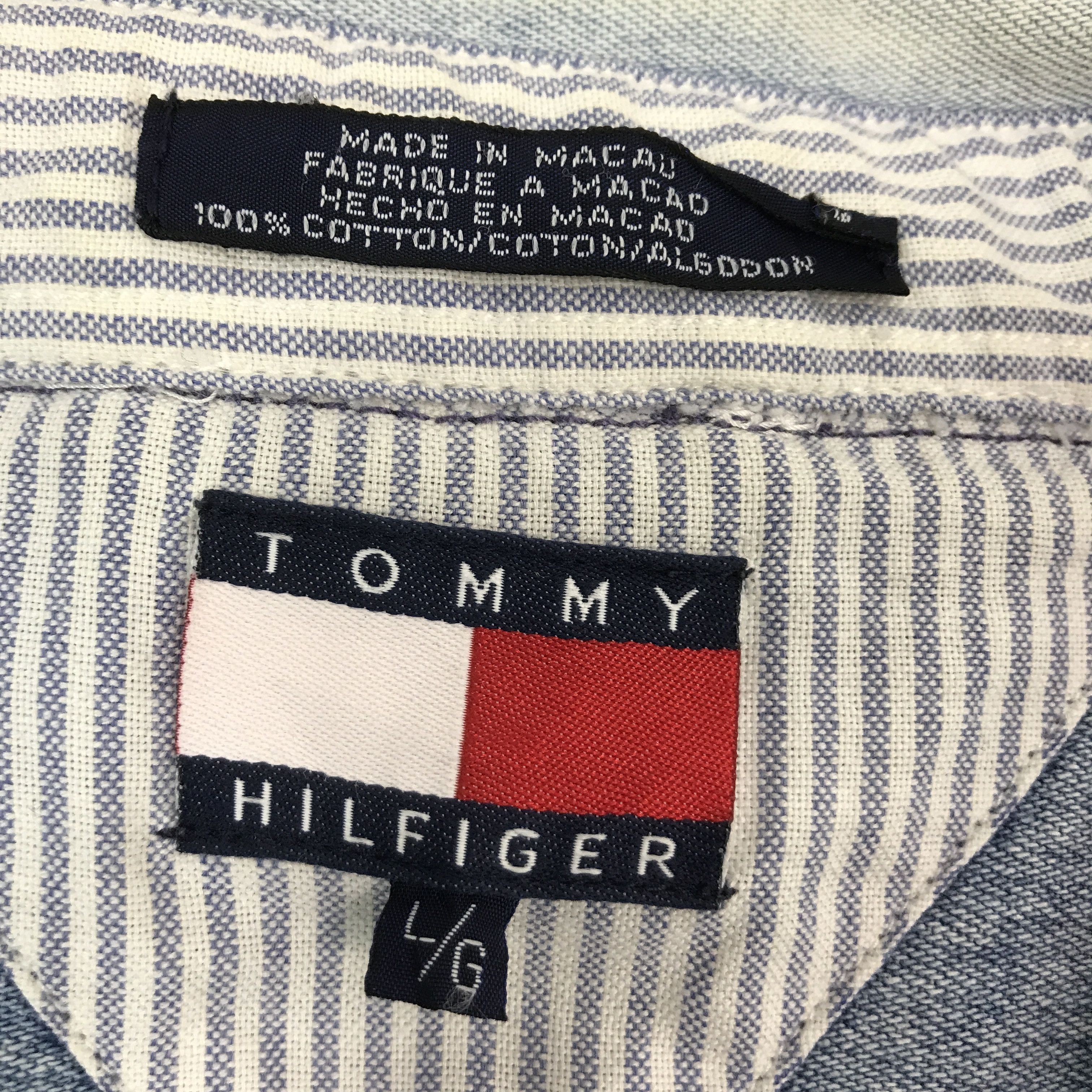 Tommy Hilfiger tommy hilfinger denim button up t-shirt K44B58 Size US L / EU 52-54 / 3 - 8 Thumbnail