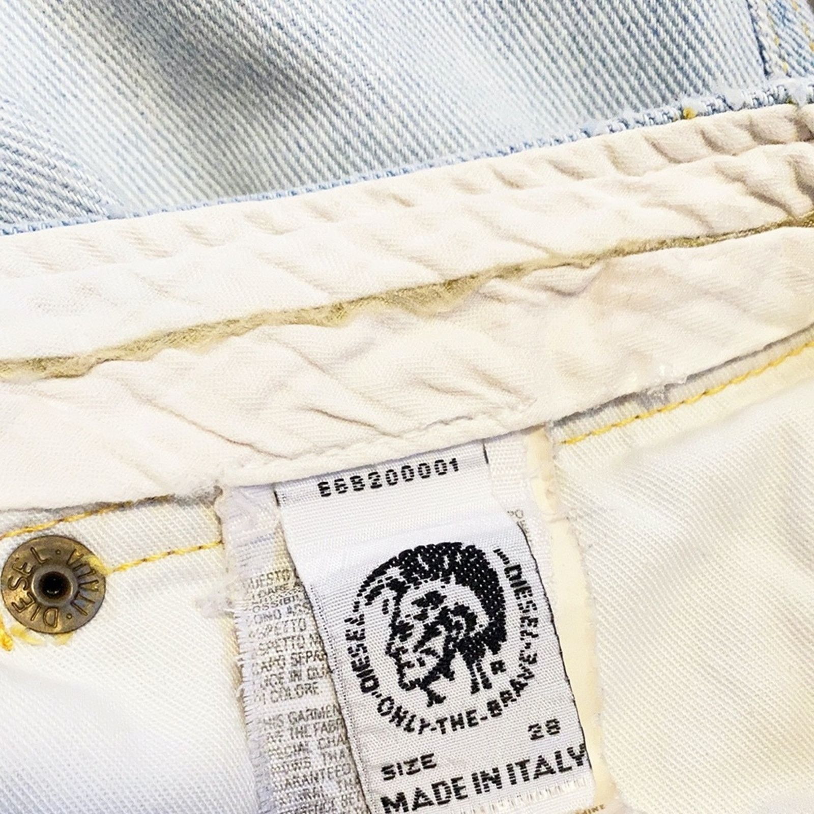 Diesel ARCHIVE Y2K Diesel Ultra Low Rise Jeans Made in Italy 28 Size 28" / US 6 / IT 42 - 12 Thumbnail