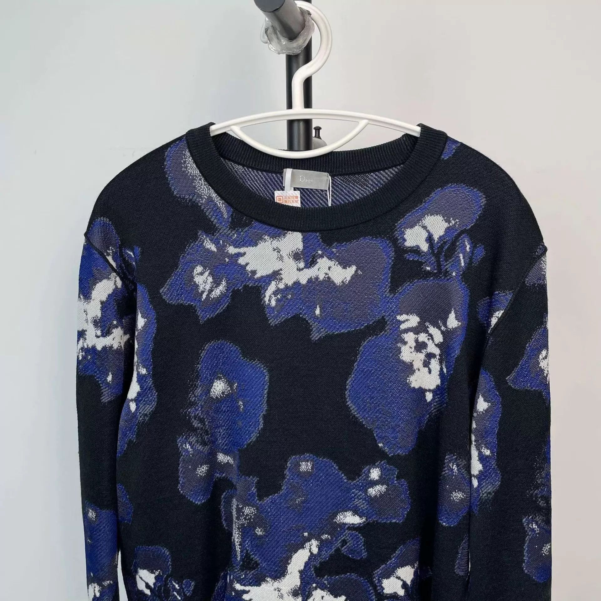 Dior Dior 95 New blue knit long-sleeve Size US L / EU 52-54 / 3 - 9 Thumbnail