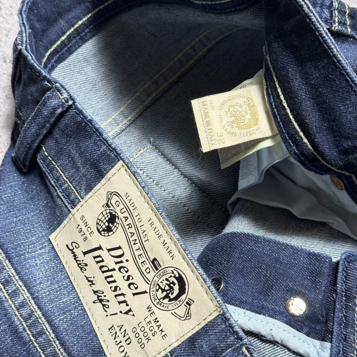 Diesel Vintage Diesel Faded Jeans Size US 32 / EU 48 - 10 Thumbnail