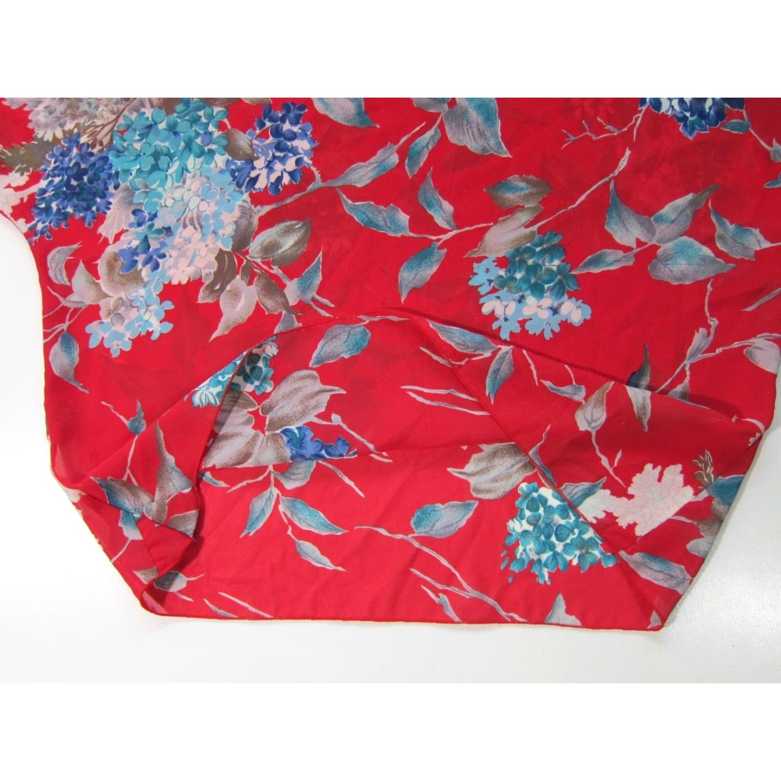 Vintage VINTAGE Teddi Of California Blouse Women L Floral Red Blue Tunic Short Sleeve Shirt Womens Size L / US 10 / IT 46 - 5 Thumbnail