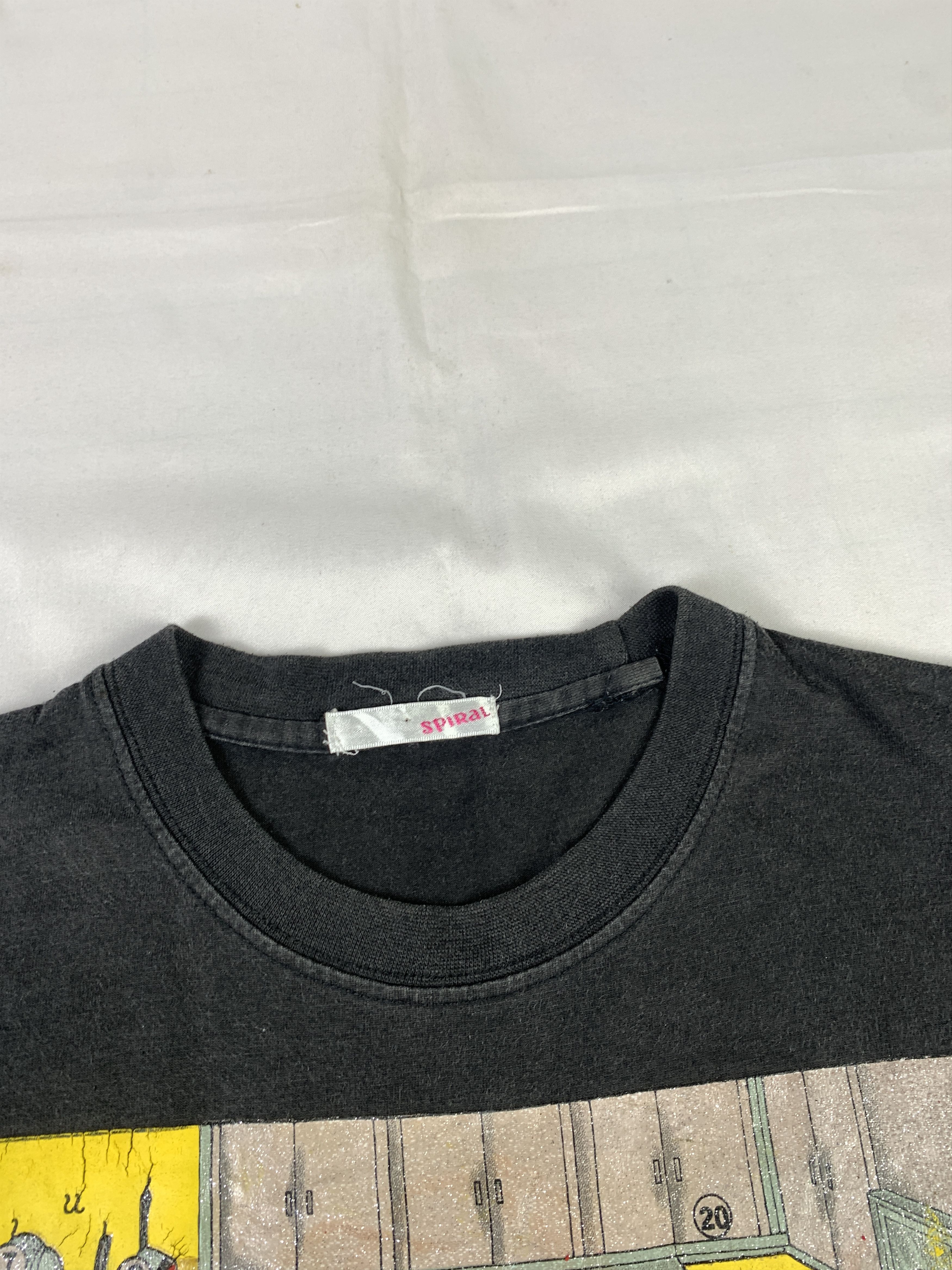 Japanese Brand Spiral Black "Whats on The Kichen?" Printed Tee (M) Size M / US 6-8 / IT 42-44 - 9 Thumbnail
