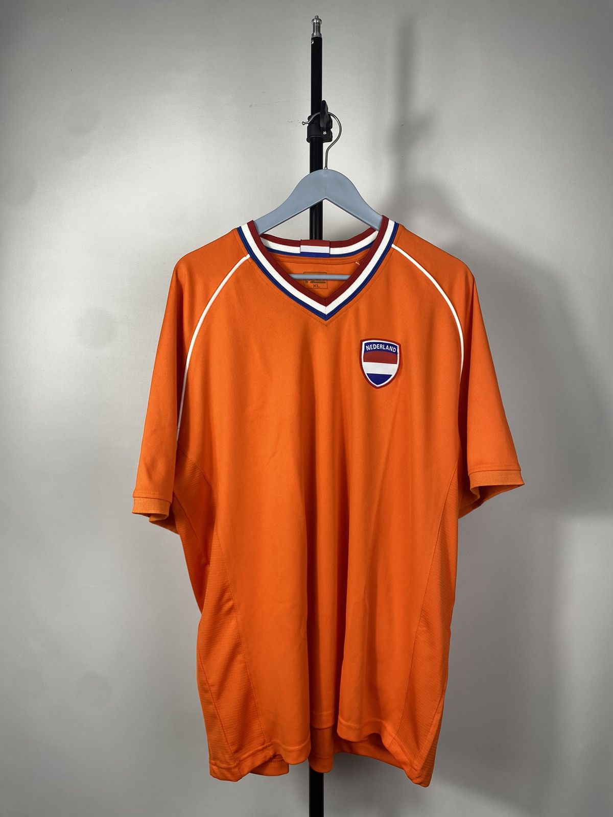 Nike × Vintage Vintage 00s Nederland Logo Home Football T Shirt Size US XL / EU 56 / 4 - 1 Thumbnail