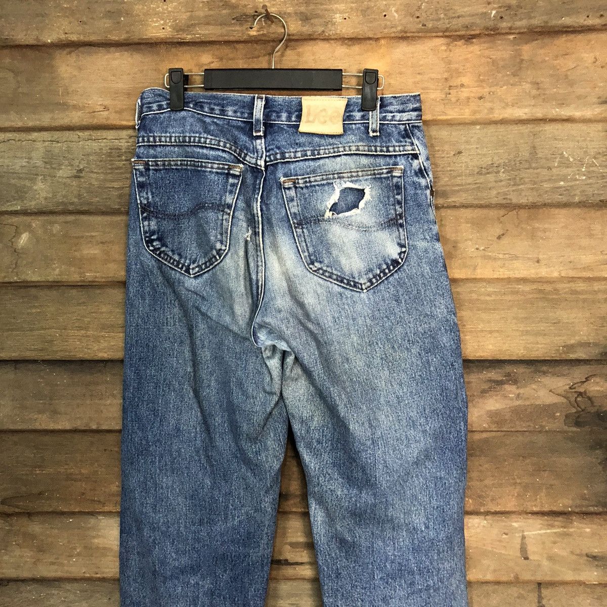 Lee Lee Blue Distressed Denim jeans vintage Pants #7327 Size US 28 / EU 44 - 14 Thumbnail