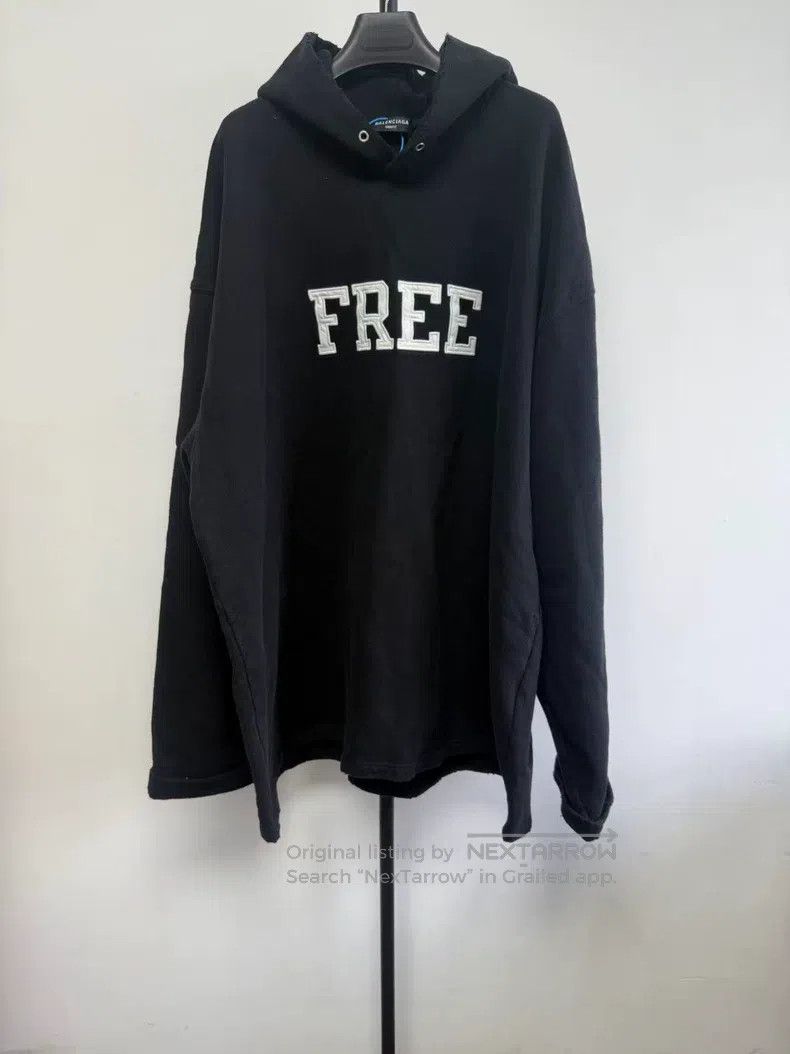 Balenciaga Balenciaga Home color block letter print fleece long-sleev Size US XL / EU 56 / 4 - 1 Thumbnail