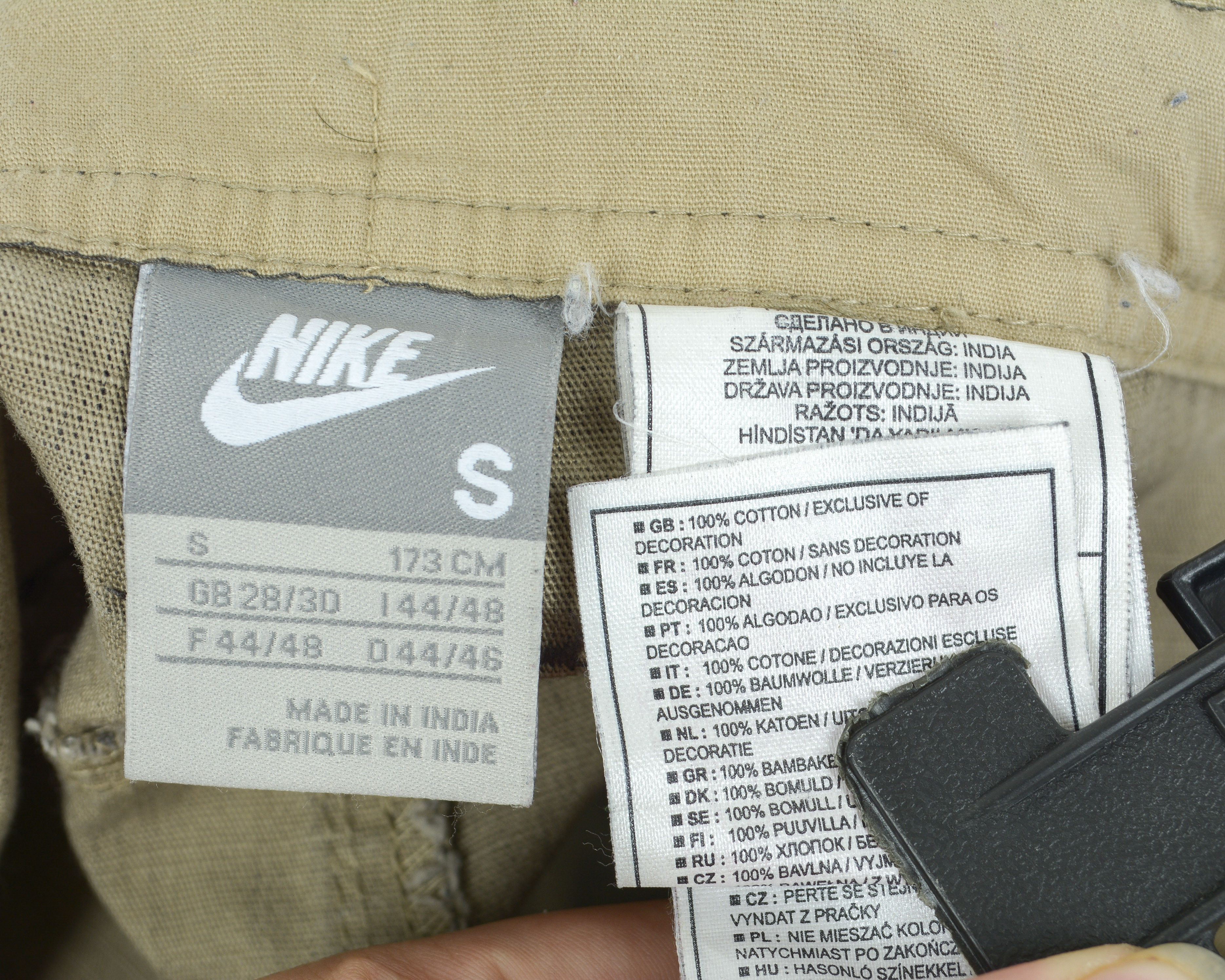 Nike Mens S Jean Denim Shorts UK 28/30 Multipocket Cargo DE 44/46 Size US 30 / EU 46 - 7 Thumbnail