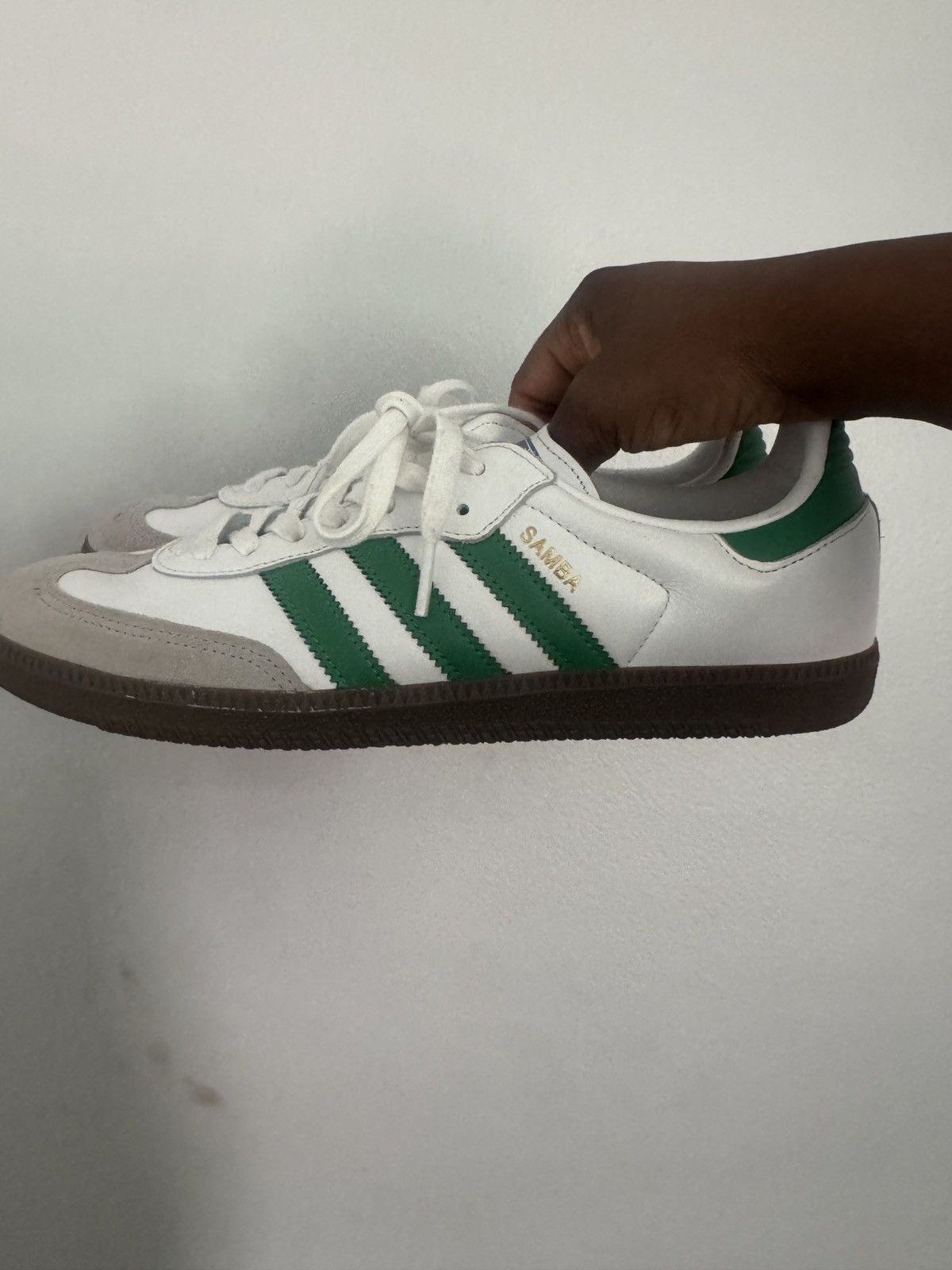 Adidas Adidas Sambas white and green colorway Size US 9.5 / EU 42-43 - 2 Thumbnail