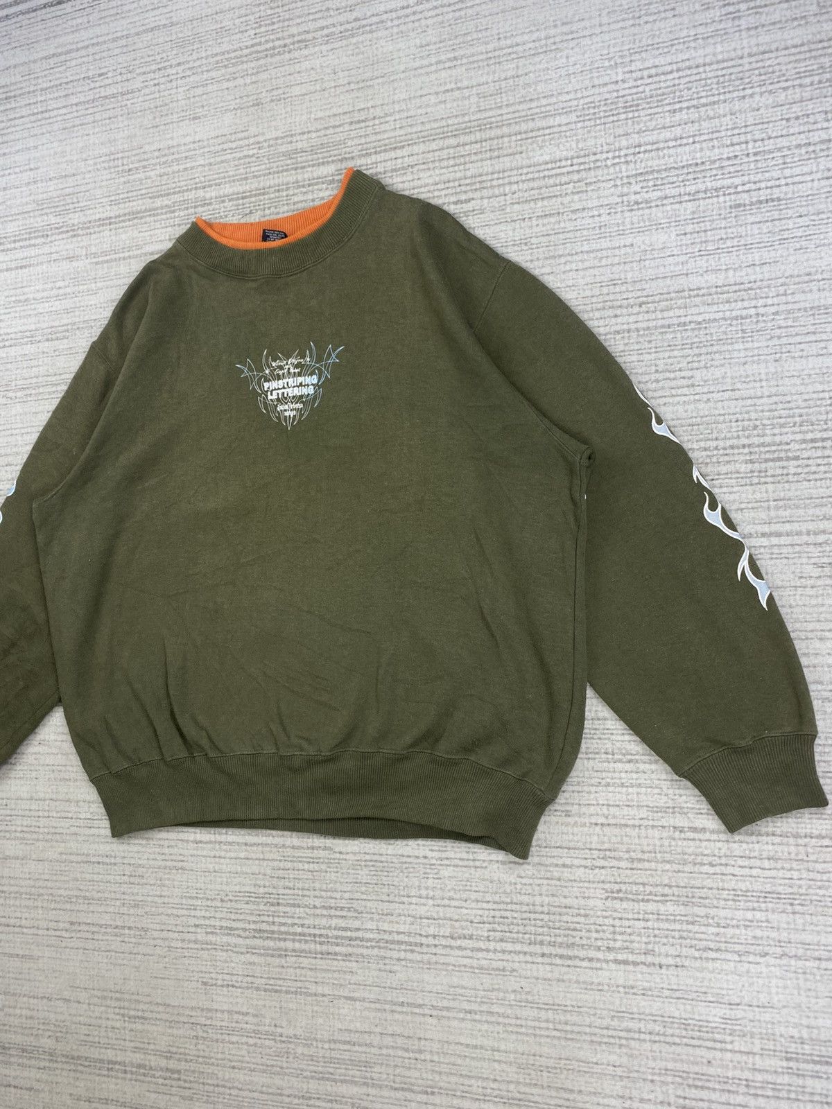 Japanese Brand Vintage Pinstriping Lettering Spellout Longsleeve Sweatshirt Size US L / EU 52-54 / 3 - 5 Thumbnail