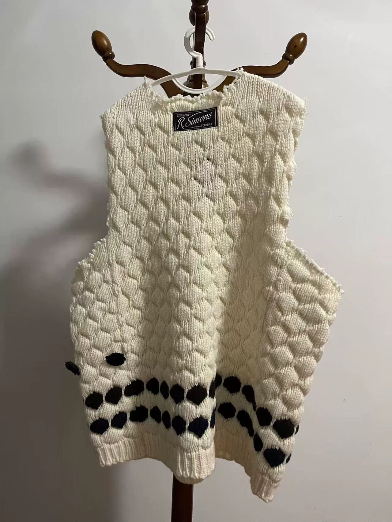 Raf Simons Raf Simons Flower Knit Vest Size M / US 6-8 / IT 42-44 - 1 Thumbnail