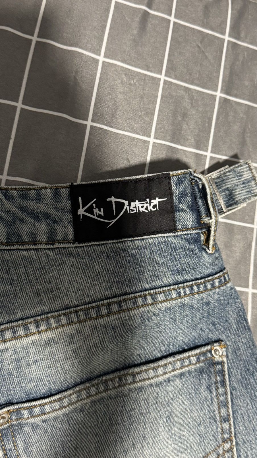 Other KIN DISTRICT DISTRESSED DENIM Size US 29 - 4 Thumbnail