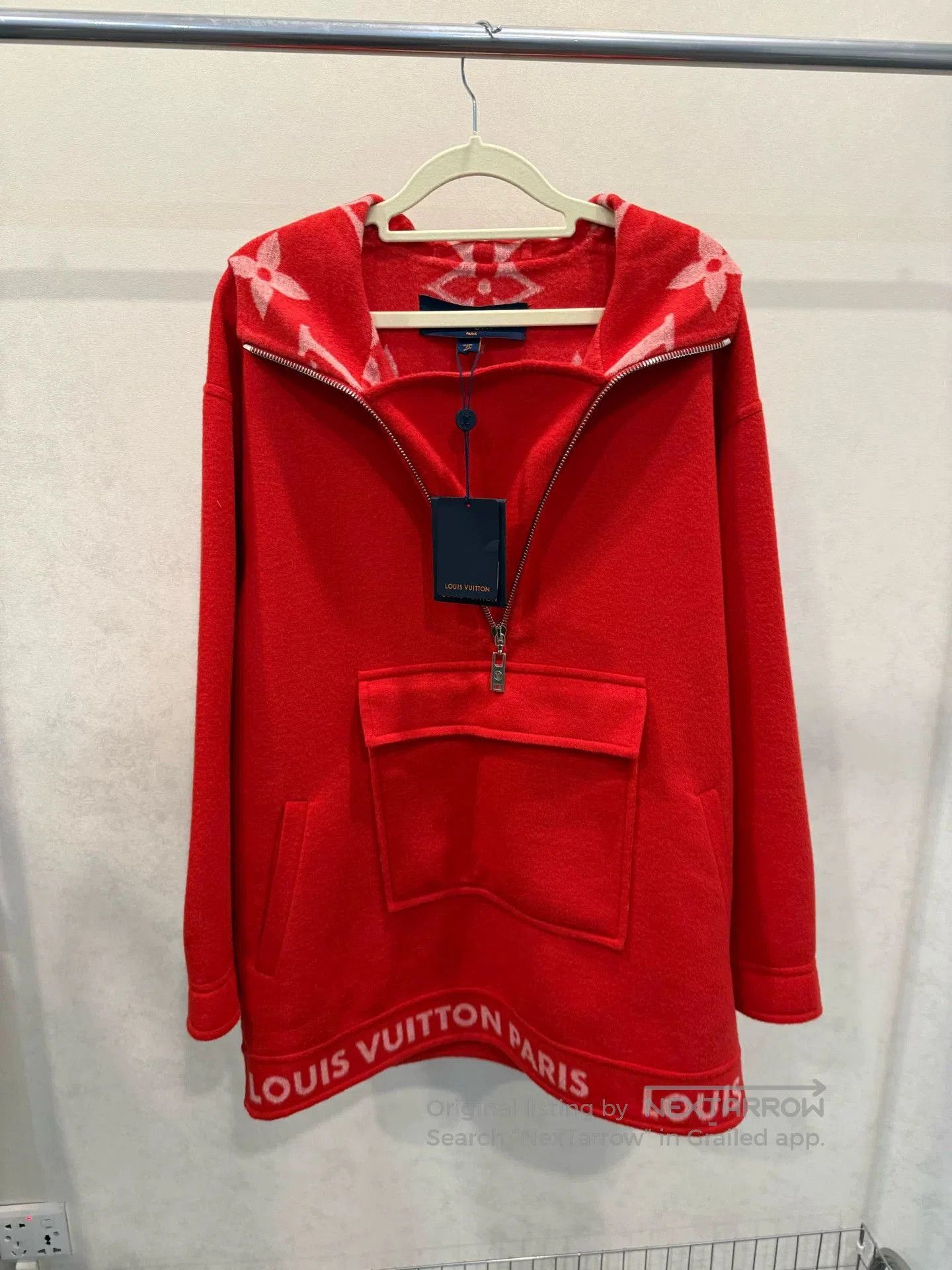 Louis Vuitton Louis Vuitton Red Hoodie with Trim. Size US M / EU 48-50 / 2 - 1 Thumbnail