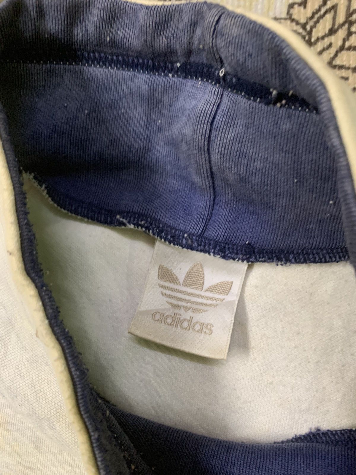 Adidas VINTAGE ADIDAS SWEATSHIRTS 90s BIG LOGO Size US M / EU 48-50 / 2 - 17 Thumbnail