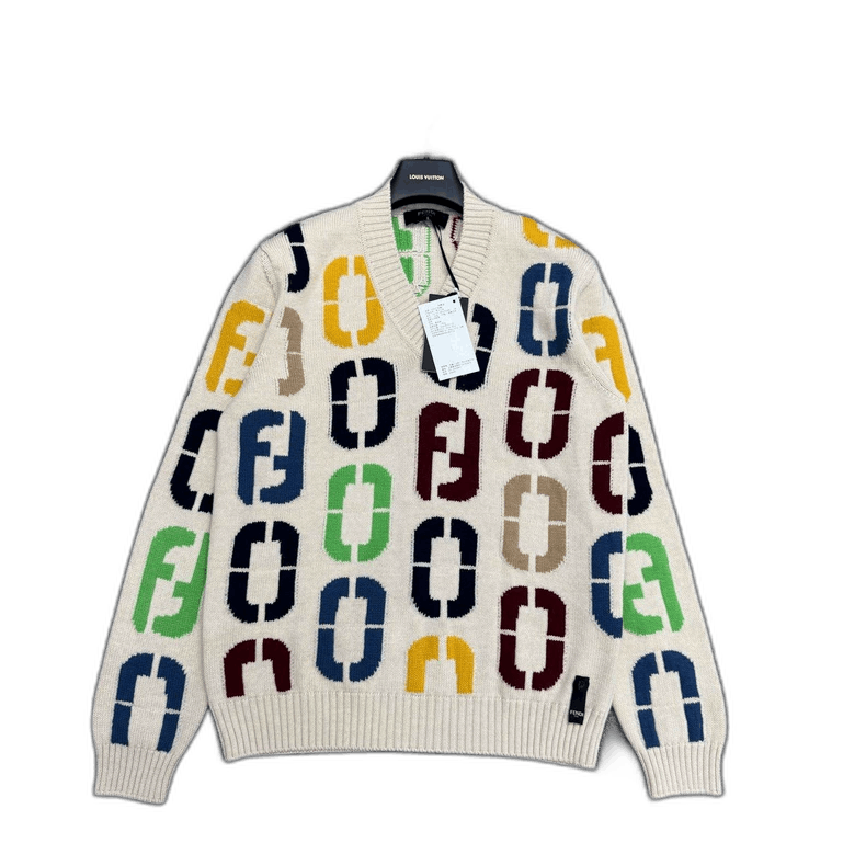 Fendi Fendi V-neck multicolor sweater Size US L / EU 52-54 / 3 - 1 Thumbnail