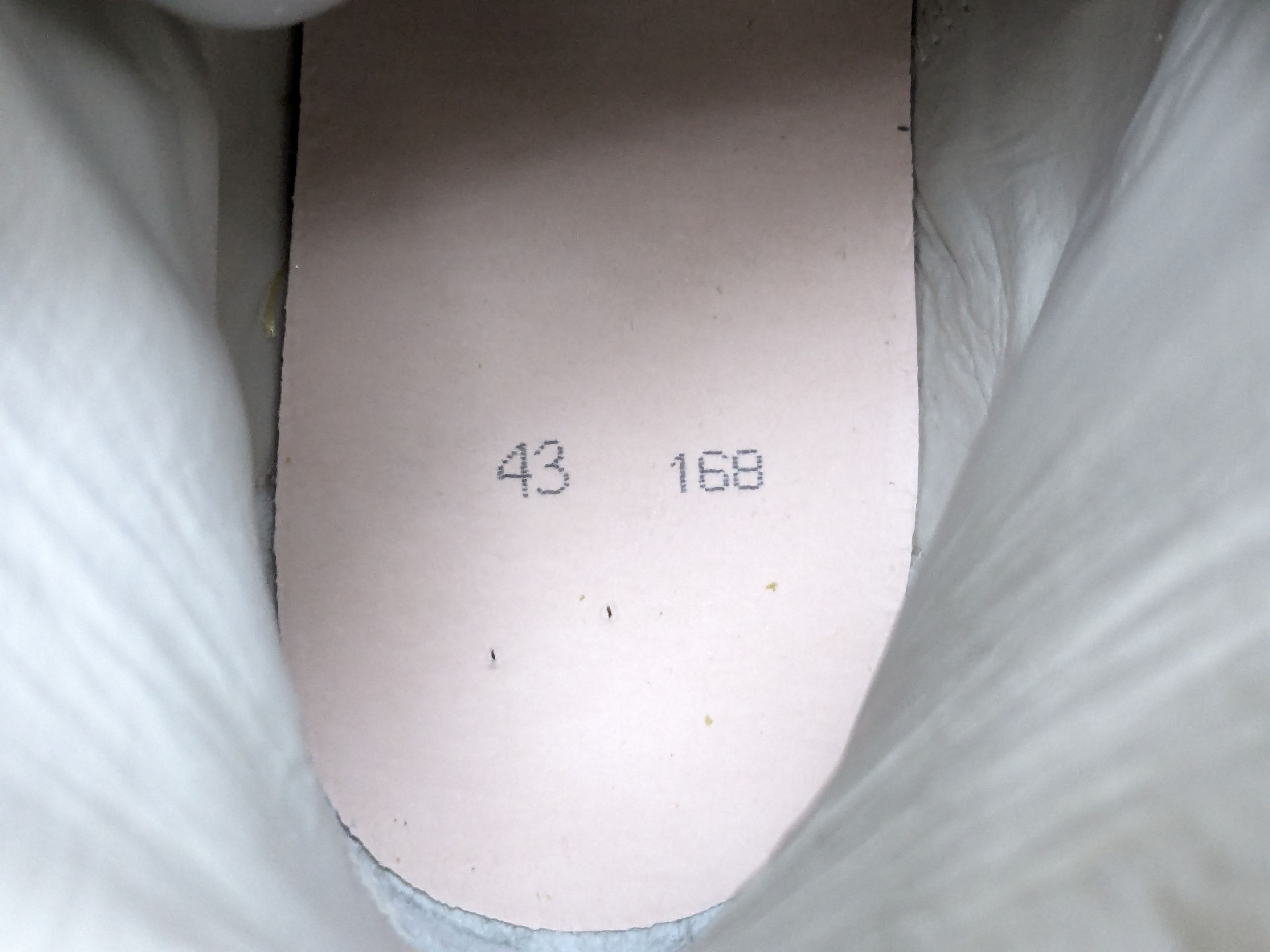 Maison Margiela Maison Margiela Future Neon Yellow 10 43 High Tops Leather Size US 10 / EU 43 - 10 Thumbnail