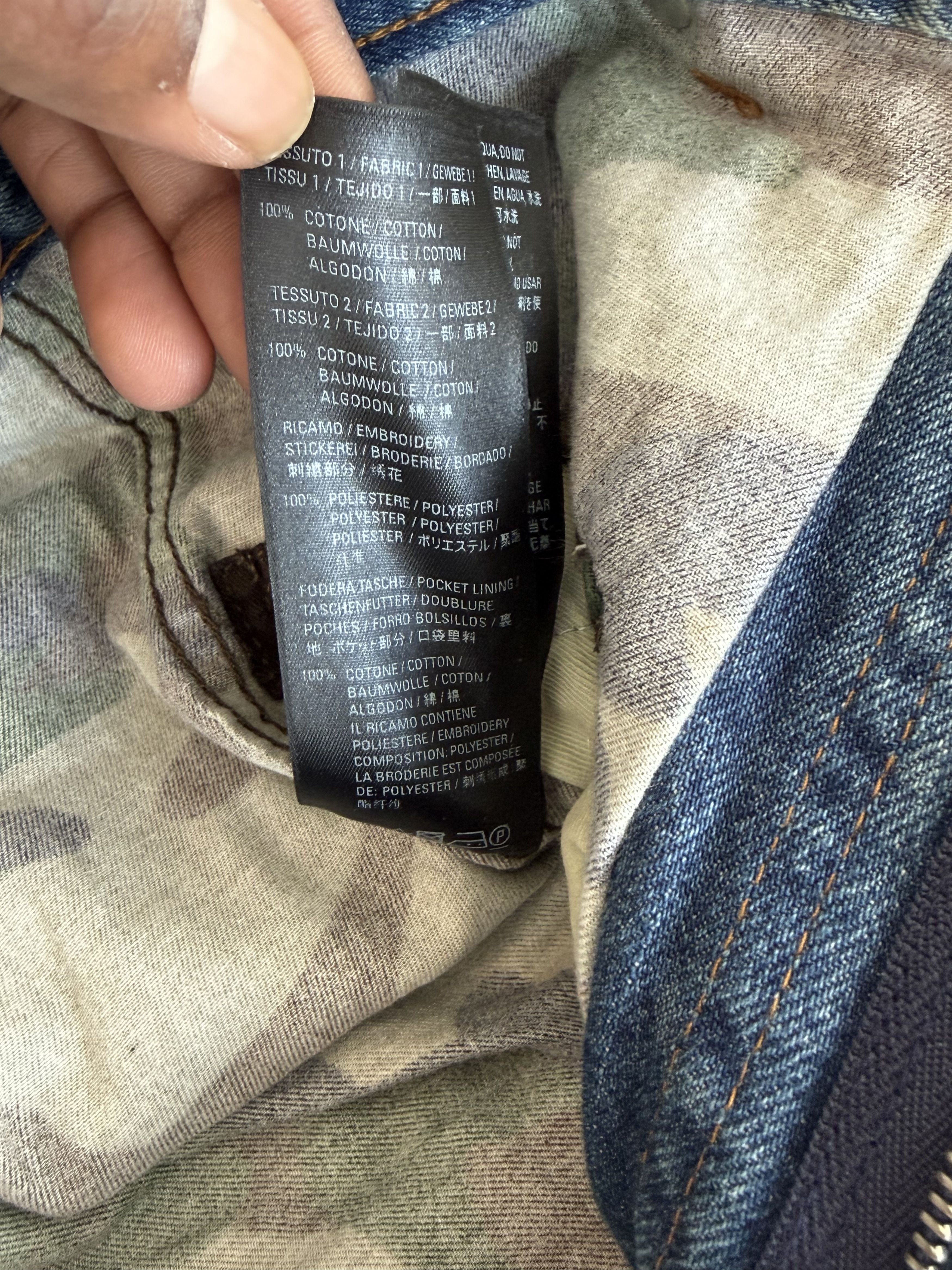 Balenciaga Balenciaga AW21 “Afterworld” Slashed Camo Jeans Size US 31 - 6 Thumbnail