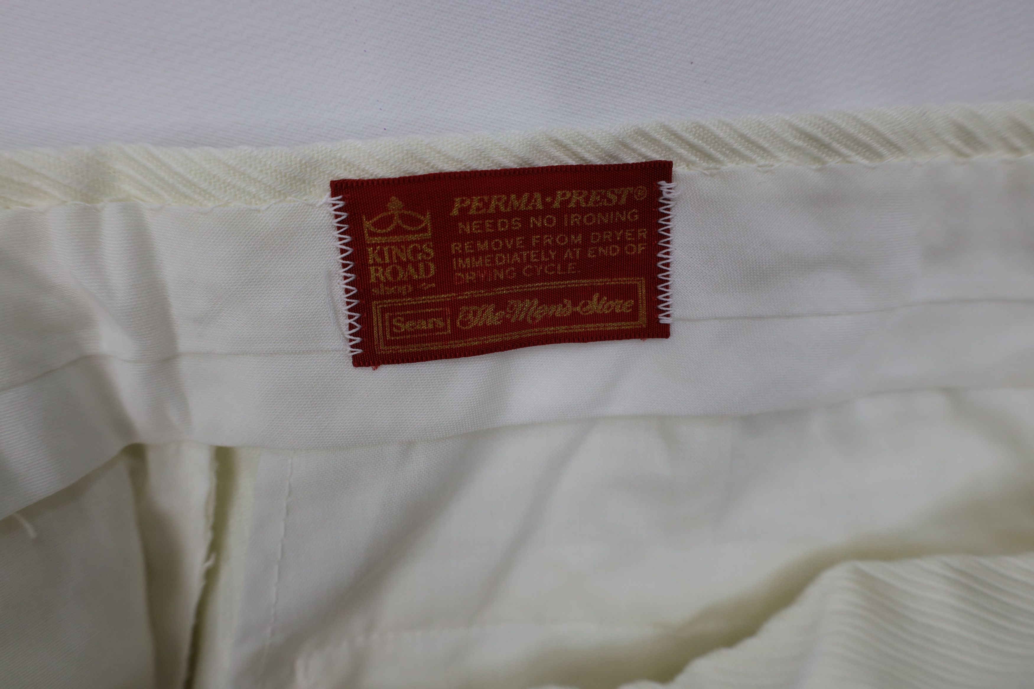 Vintage Vintage 70s Streetwear Whipcord Chino Shorts Cream USA Size US 34 / EU 50 - 7 Thumbnail