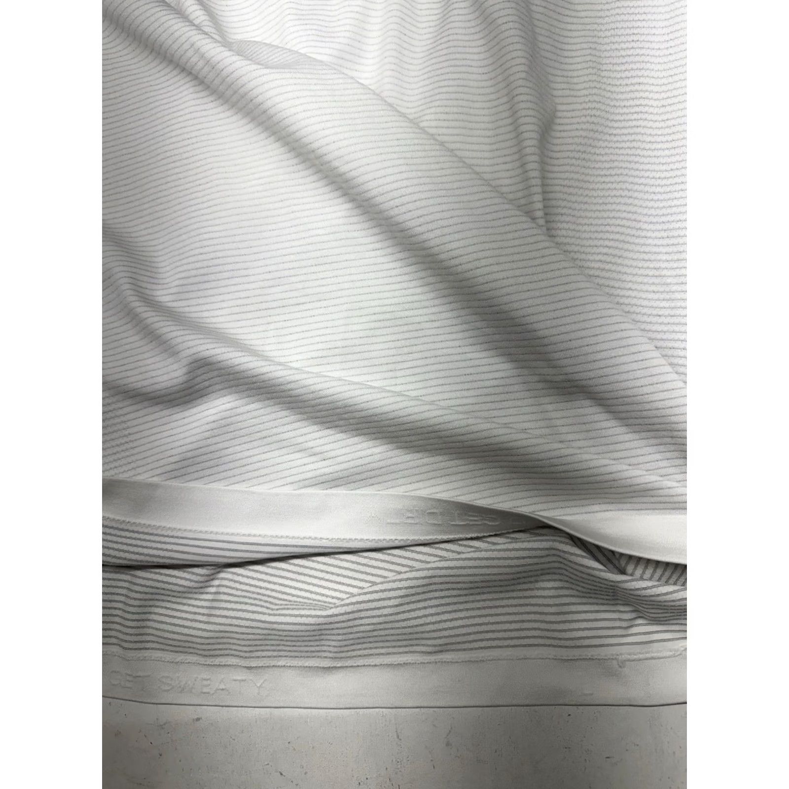 Lululemon Lululemon Metal Vent Tech Polo White Striped Shirt L Mens Golf Athletic Performance Polo Lightweight Breathable Size US L / EU 52-54 / 3 - 6 Thumbnail