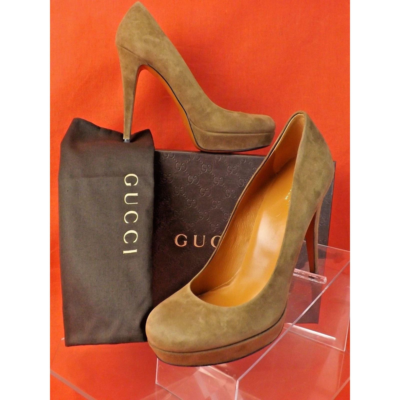 Gucci GUCCI BEIGE BROWN SUEDE BETTY PLATFORM PUMPS 39.5 #269702 Size US 9.5 / IT 39.5 - 2 Thumbnail