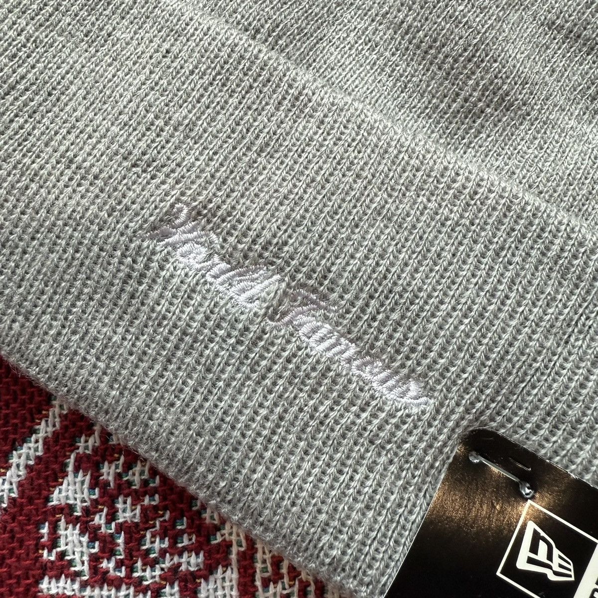New Era × Supreme FW17 Supreme New Era Box Logo Beanie Heather Grey Size ONE SIZE - 4 Thumbnail