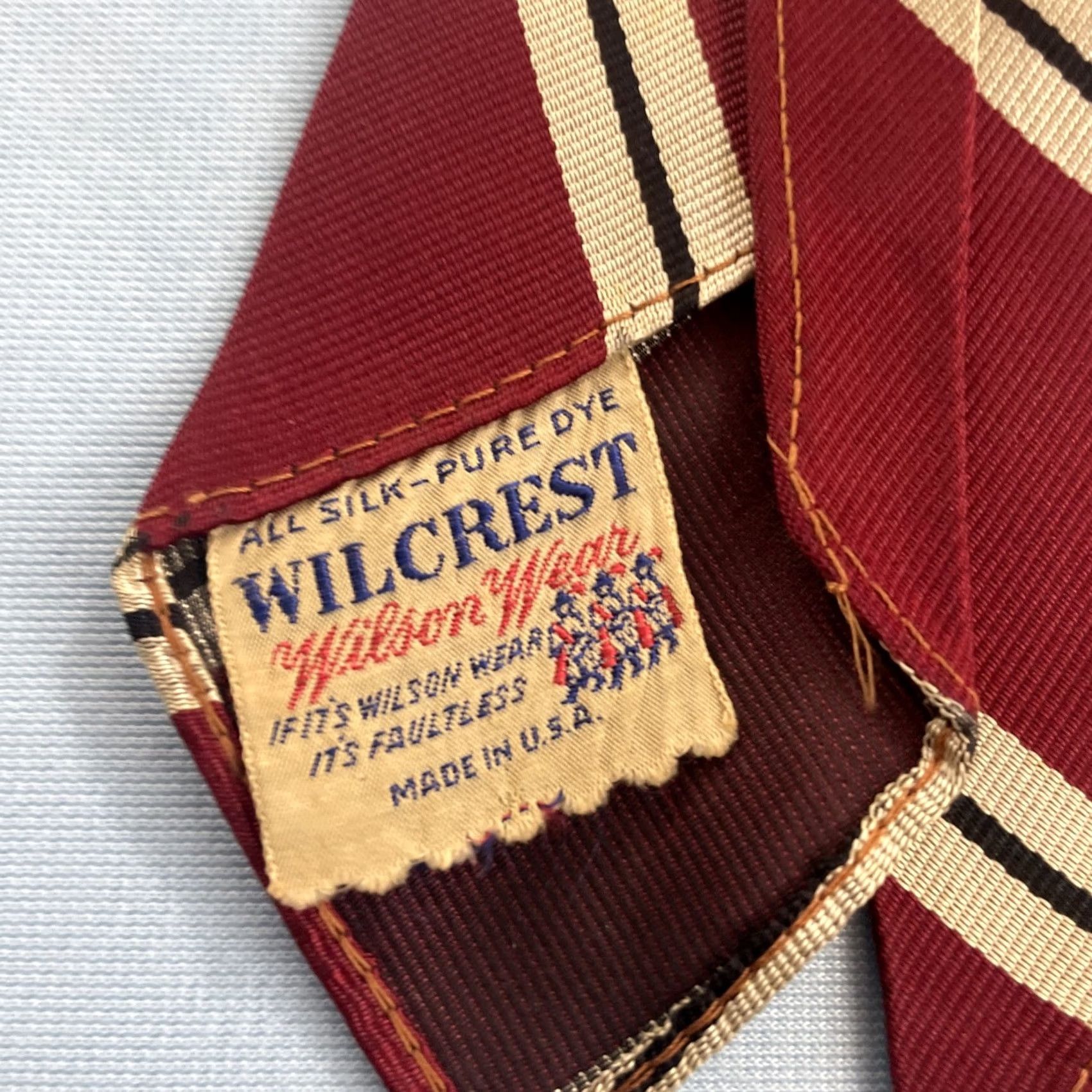 Wilson Vtg Wilson Wear Willcrest Tie Silk USA Red Swing Rockabilly 3x54 30s 40s Necktie Size ONE SIZE - 6 Thumbnail