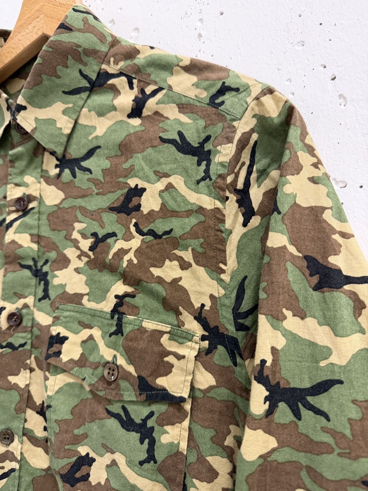 Saint Laurent Paris SS15 Saint Laurent Paris Camouflage Hedi Slimane Shirt Size US M / EU 48-50 / 2 - 5 Thumbnail