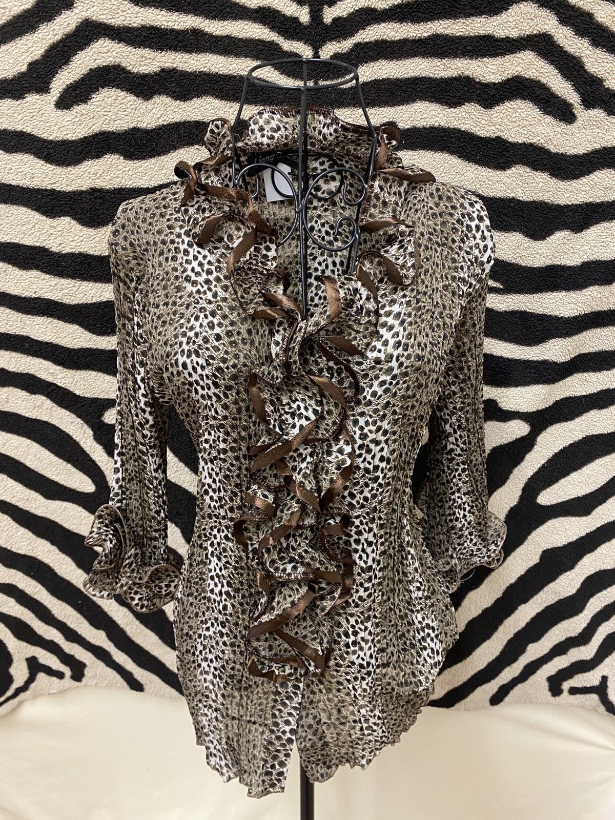 Vintage Vintage leopard print blouse Size S / US 4 / IT 40 - 1 Thumbnail