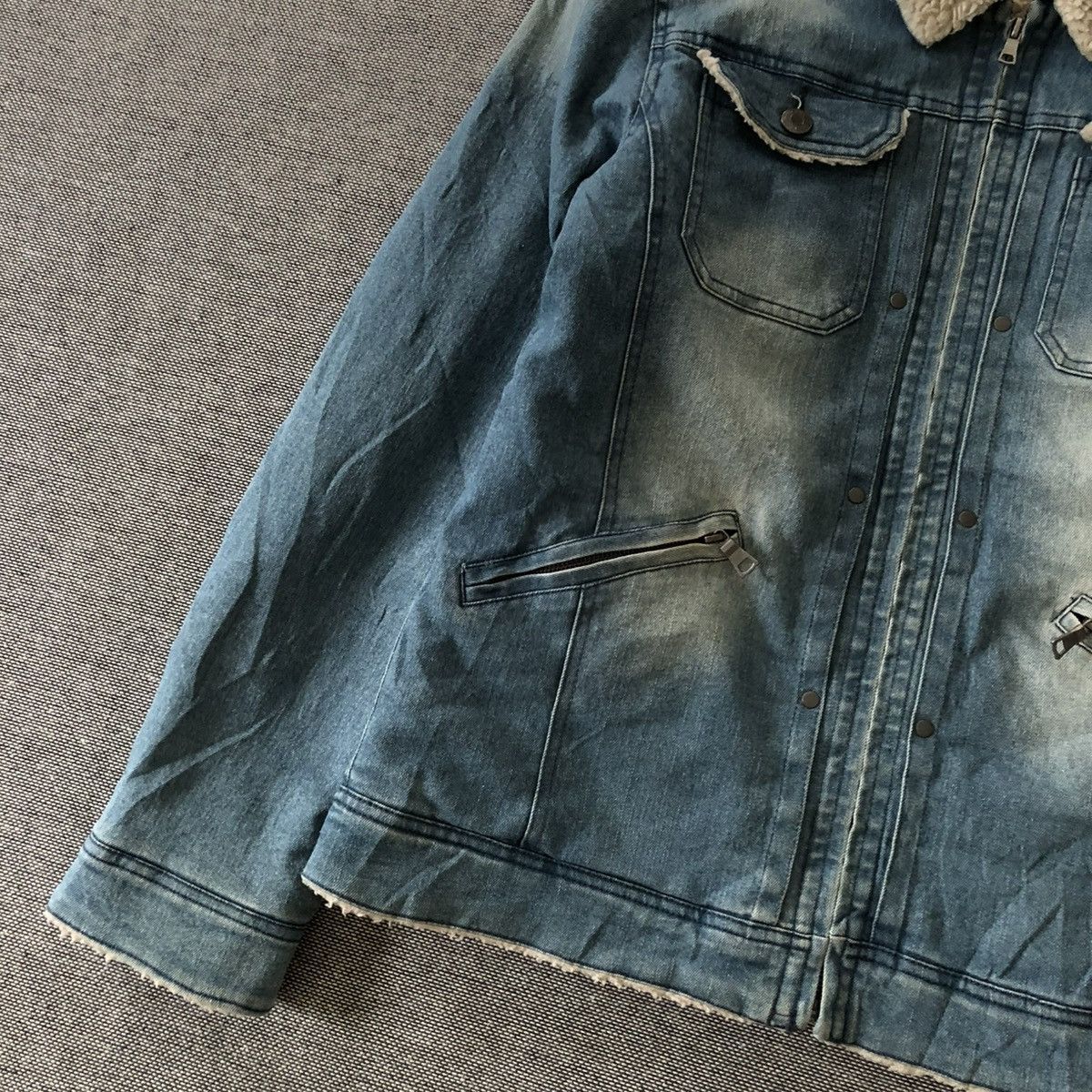 In The Attic IN THE ATTIC Shearling Style Collar Denim Jacket Size US L / EU 52-54 / 3 - 6 Thumbnail