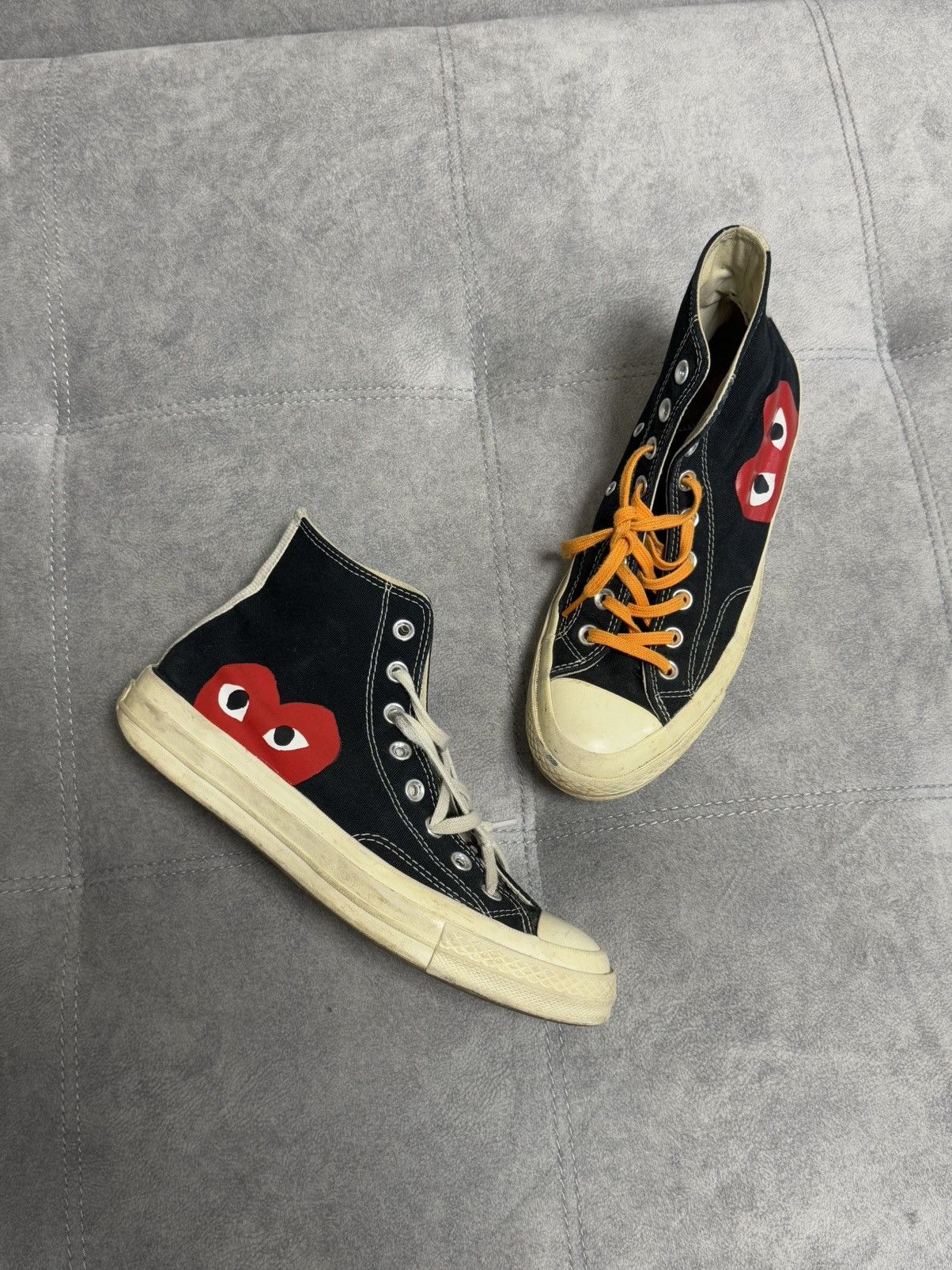 Comme des Garcons × Vintage Vintage Come des garçon Play converse distressed Y2K shoes Size US 8.5 / EU 41-42 - 1 Thumbnail