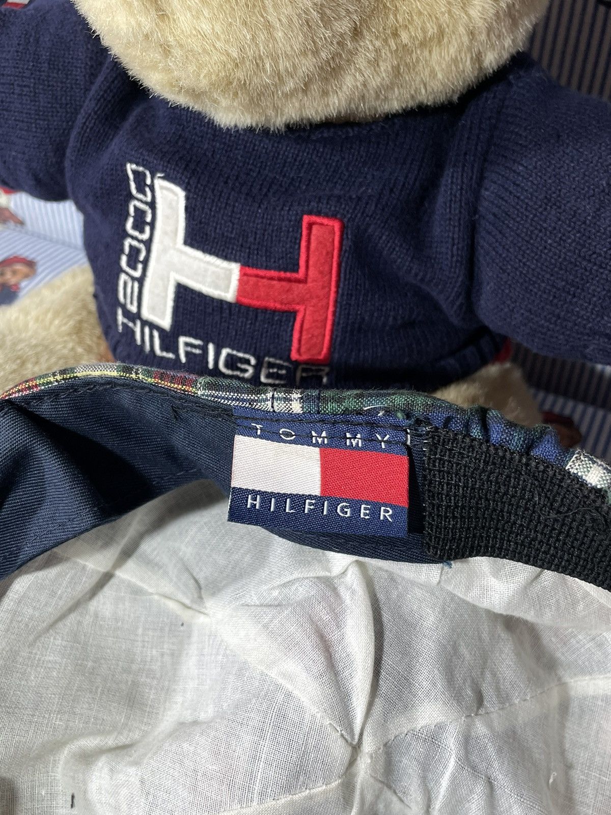 Tommy Hilfiger × Vintage Cap Tommy Hilfiger Lion Crest Patch OG Vintage 90’s Size ONE SIZE - 11 Thumbnail