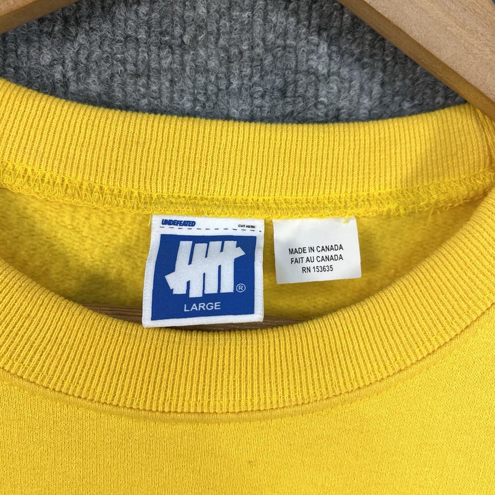 Undefeated VINTAGE UNDEFEATED BIRD BIRDS Mens Large Yellow Crewneck Sweatshirt Streetwear UNDFTD Size US L / EU 52-54 / 3 - 5 Thumbnail