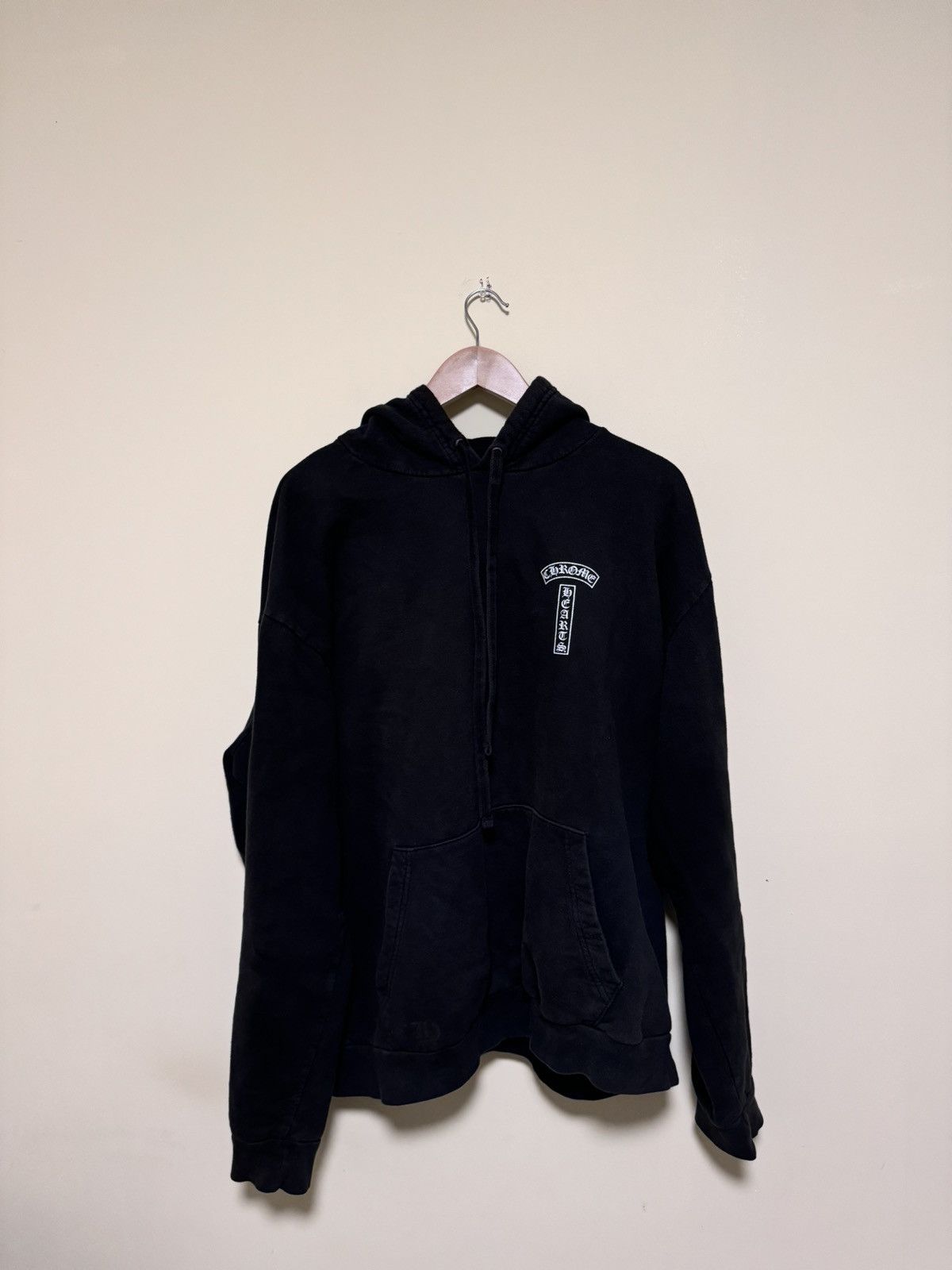 Chrome Hearts Chrome Hearts T Logo USA Shoulder Hoodie ‘Black’ Size US XL / EU 56 / 4 - 2 Thumbnail