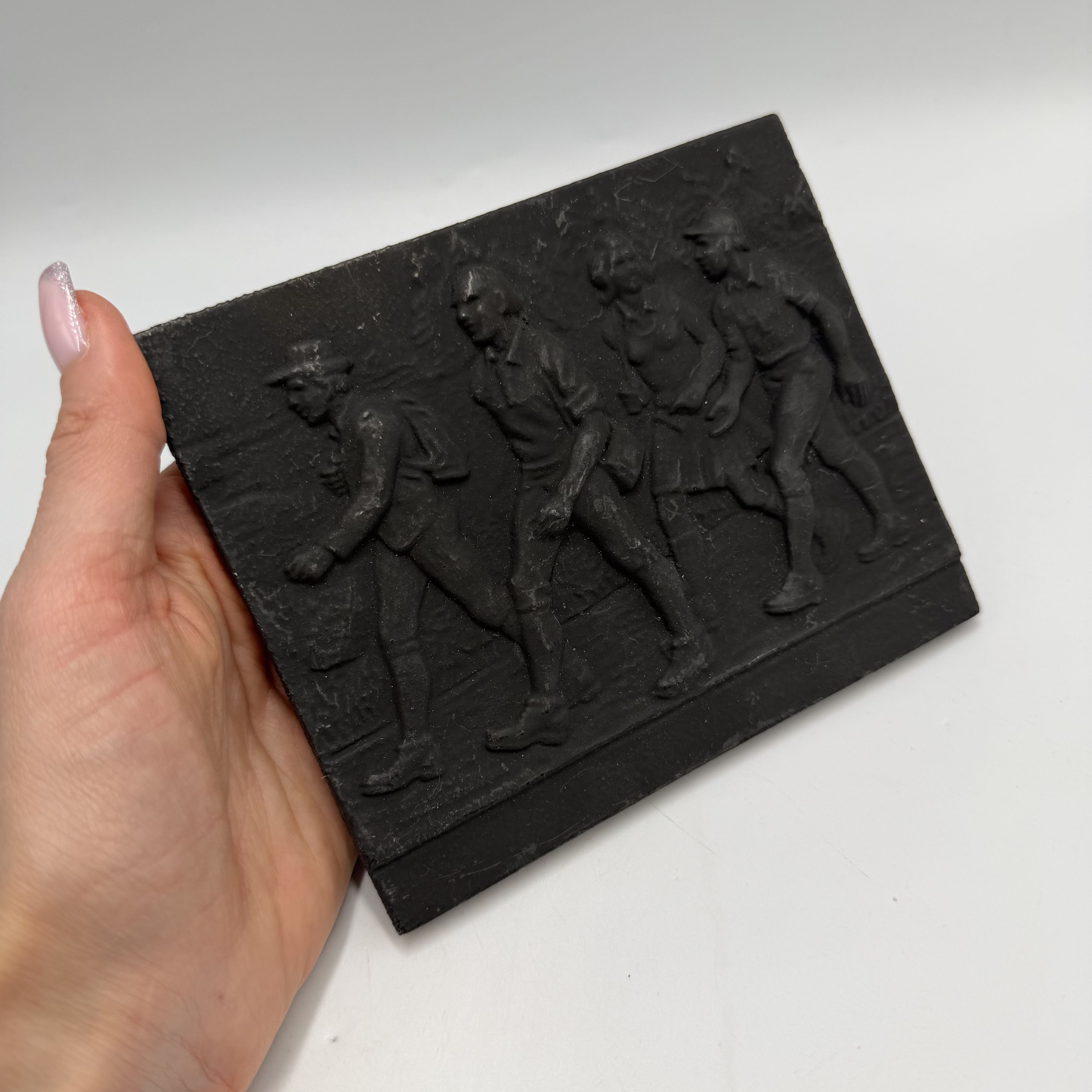 Vintage Vintage German Cast Iron Relief Plaque Wall Art Size ONE SIZE - 5 Thumbnail