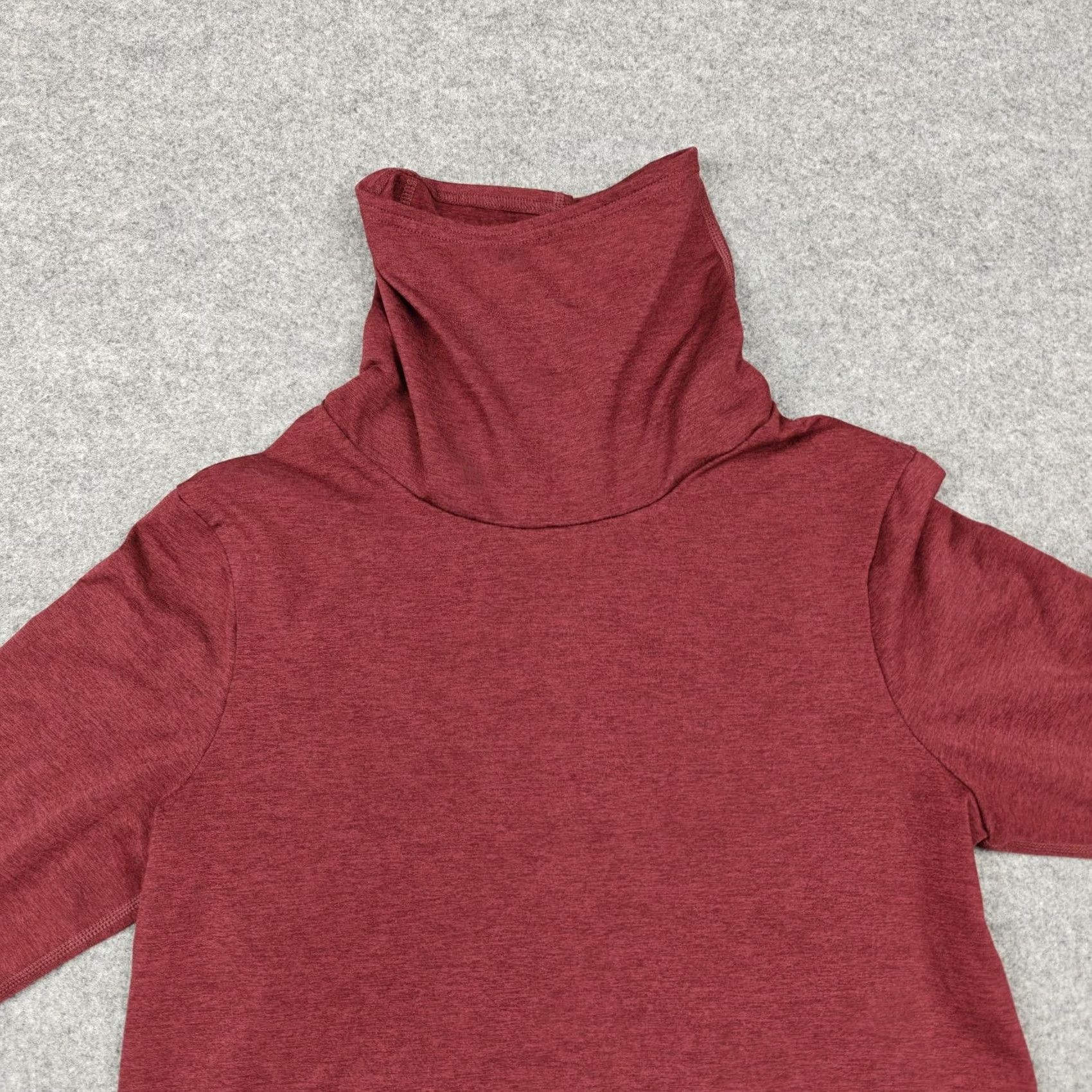 Prana PrAna Turtleneck Shirt Womens Small Red Long Sleeve Athletic Back Zip Pocket Size S / US 4 / IT 40 - 2 Thumbnail