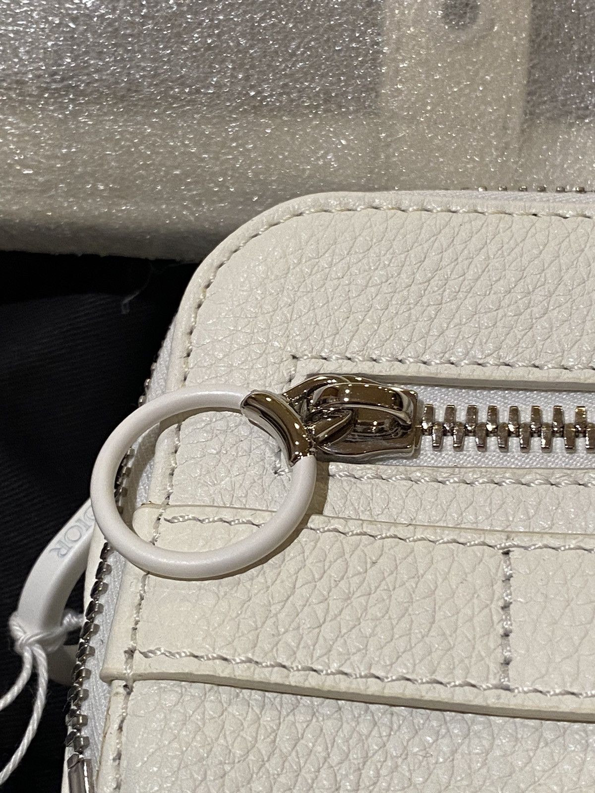 Daniel Arsham × Dior Dior x Daniel Arsham Saddle Pouch Calfskin Size ONE SIZE - 7 Thumbnail
