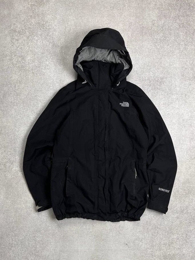 The North Face × Vintage Vintage The North Face Gore-tex Woman's Jacket S Size S / US 4 / IT 40 - 2 Thumbnail