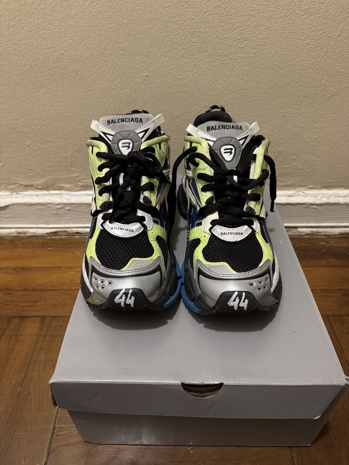 Balenciaga Balenciaga Mesh Runner Green Blue Black Grey Size US 11 / EU 44 - 2 Thumbnail