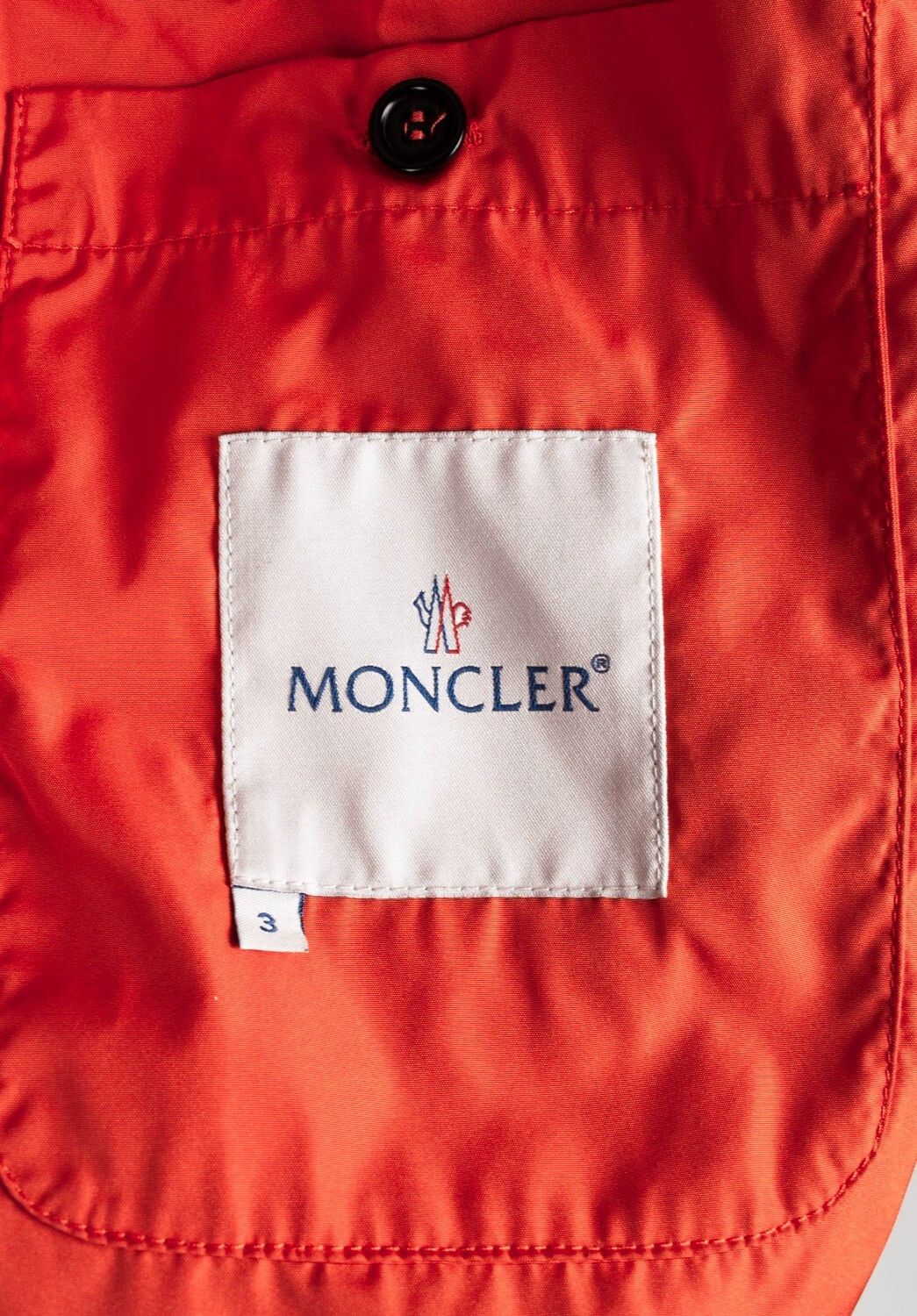 Moncler Moncler light Bretagne Men Orange Jacket 3/Medium Size US L / EU 52-54 / 3 - 9 Thumbnail